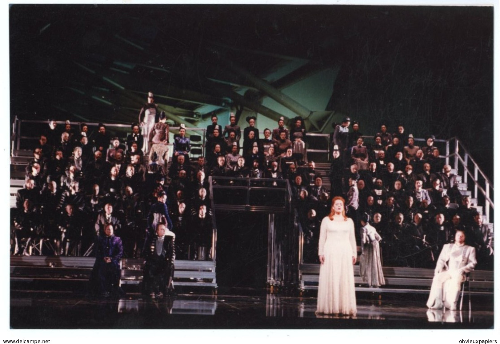 4 PHOTOS OPERA  LOHENGRIN  Au  CHATELET  DE WAGNER VU PAR BARENBOIM  Et KUPFER  . RENE PAPE Et EMILY PAGE / SIPA PRESS - Identified Persons