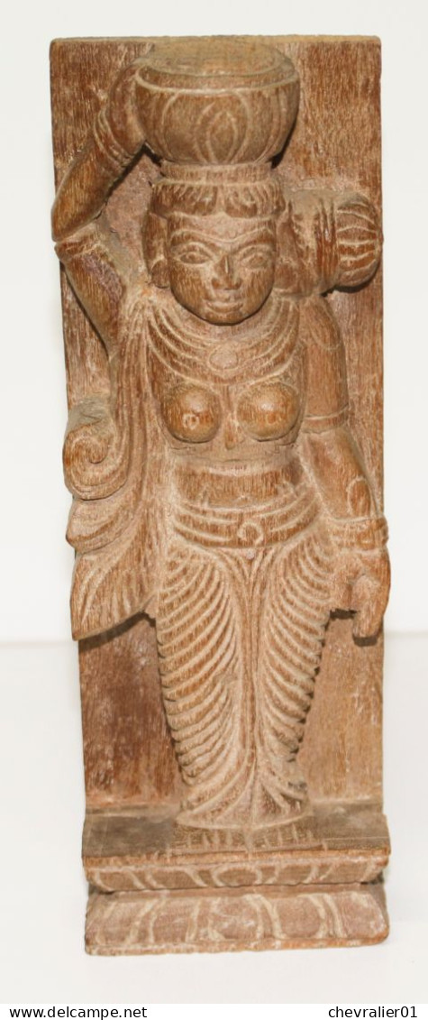 Petite Statuette De Déesse Indienne - Wood