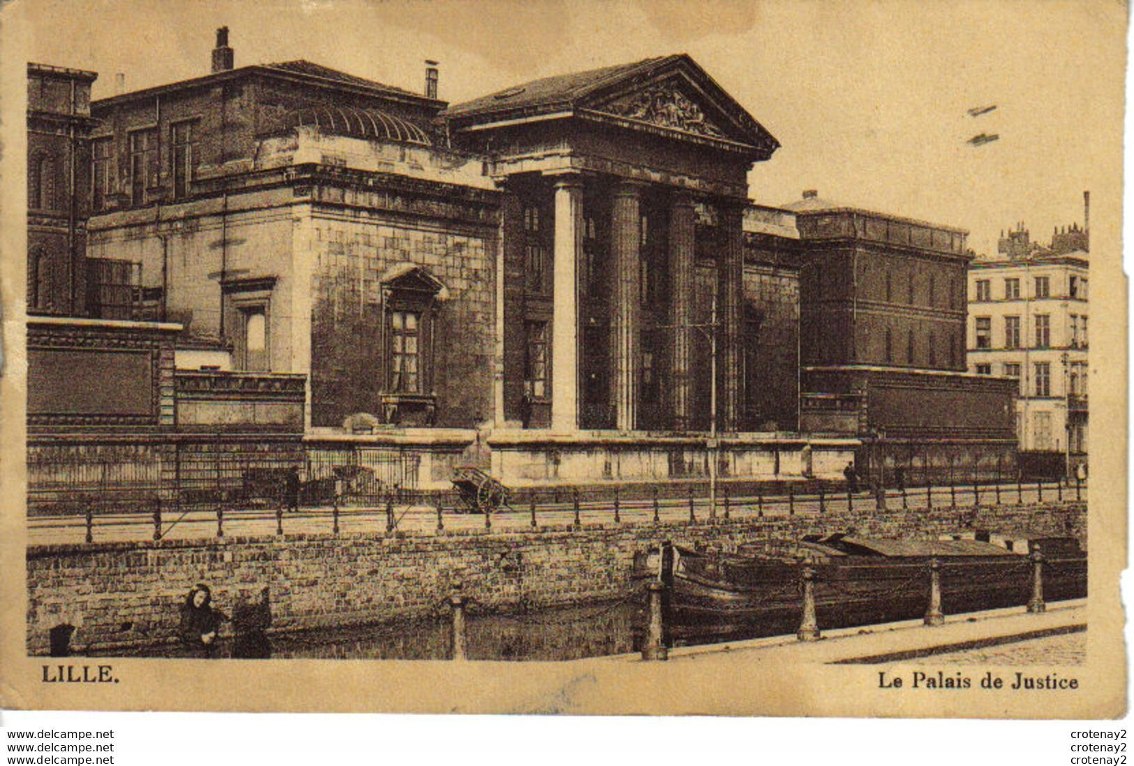 59 LILLE Le Palais De Justice En 1937 Animée Belle Péniche Fillette à Gauche - Houseboats