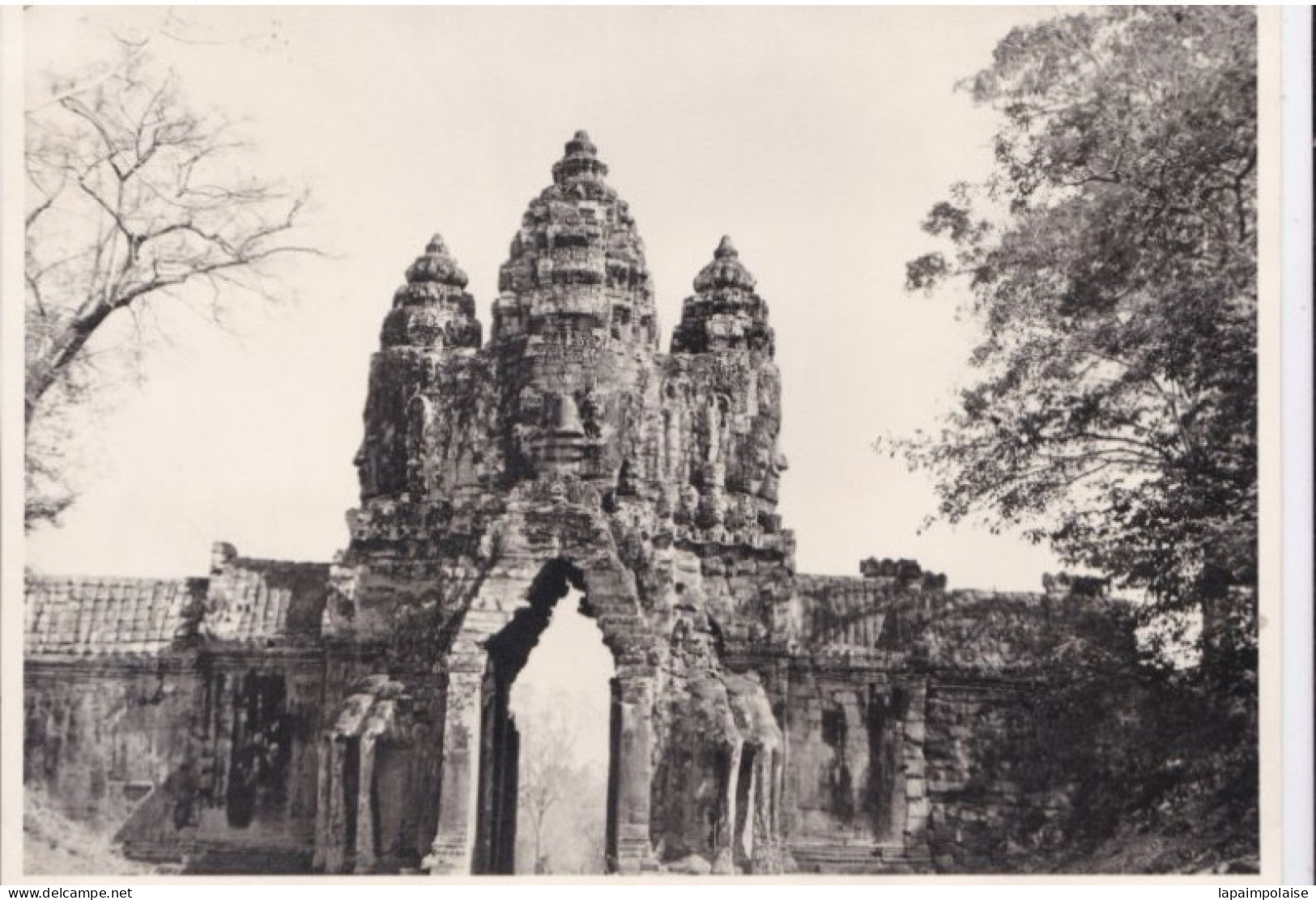 Photo De Particulier  INDOCHINE  CAMBODGE  ANGKOR THOM  Art Khmer Temple Vestige A Situer & Identifier Réf 30338 - Asien