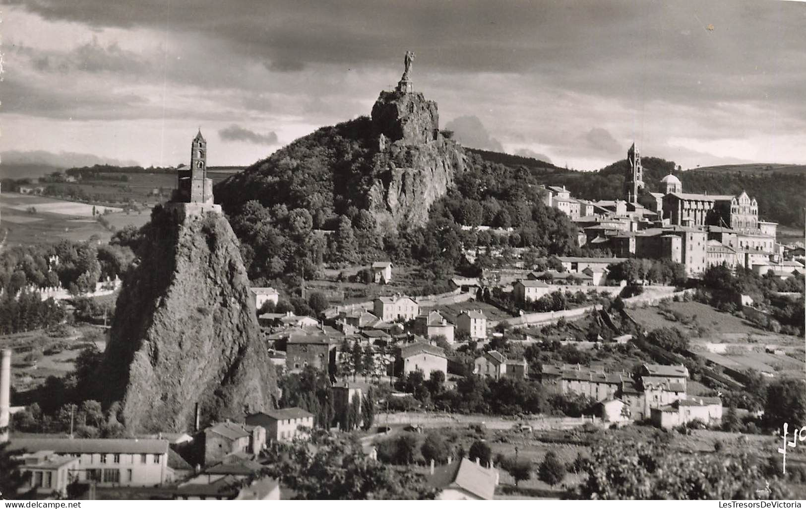 FRANCE - Le Puy En Velay - Rochers D'Aiguilhe Corneille - Carte Postale Ancienne - Le Puy En Velay