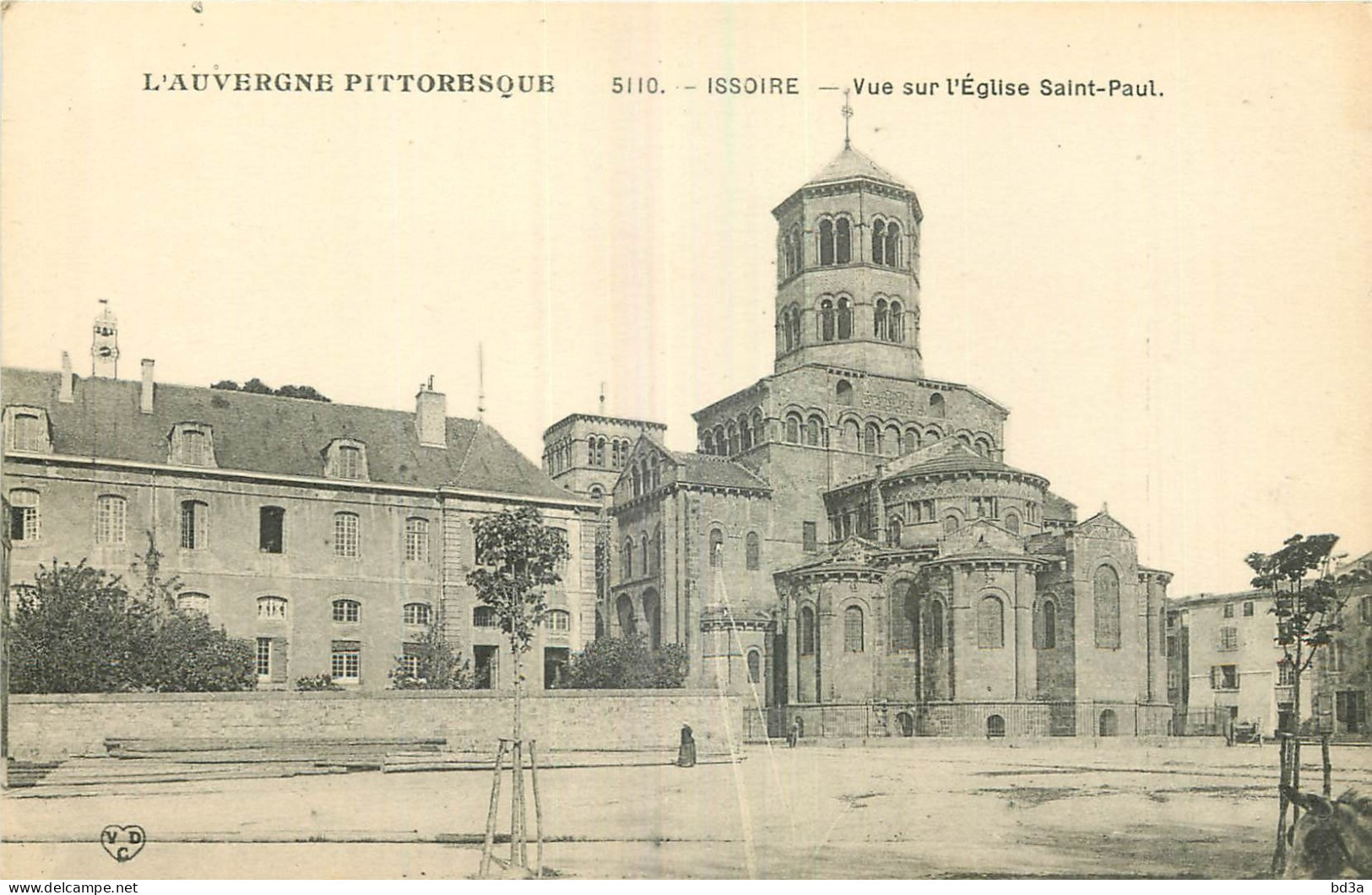 63 - ISSOIRE - VUE SUR L'EGLISE SAINT PAUL - VCD - 5110 - Issoire