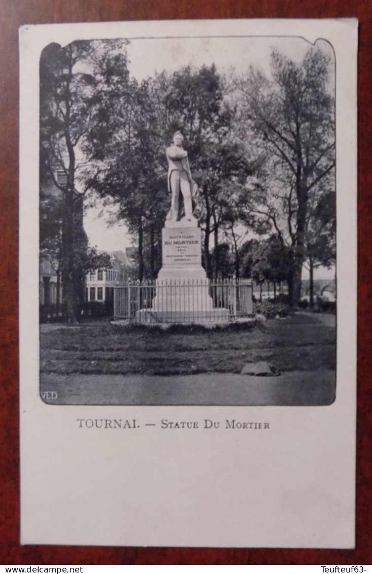 Cpa Tournai ; Statue Du Mortier - Tournai