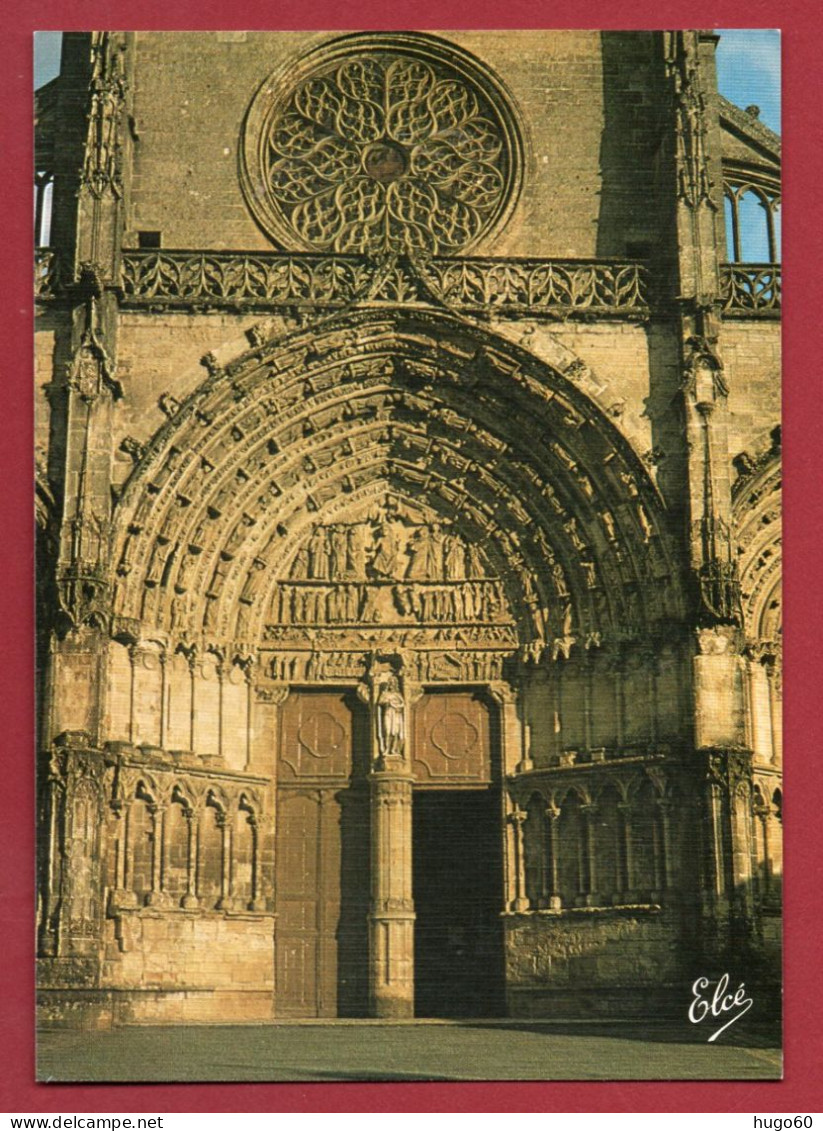 BAZAS - La Façade De La Cathédrale - Le Portail Principal - Bazas