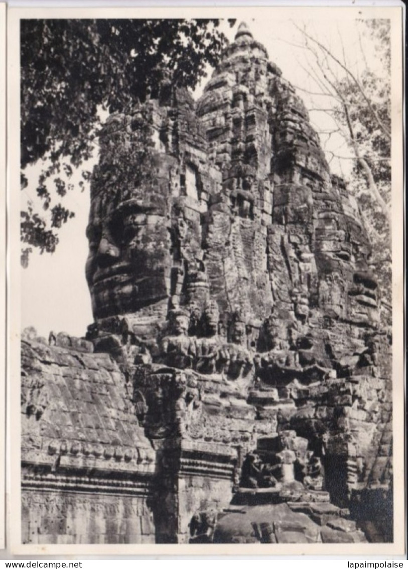 Photo De Particulier  INDOCHINE  CAMBODGE  ANGKOR THOM  Art Khmer Statue Monumental  A Situer & Identifier Réf 30352 - Asia