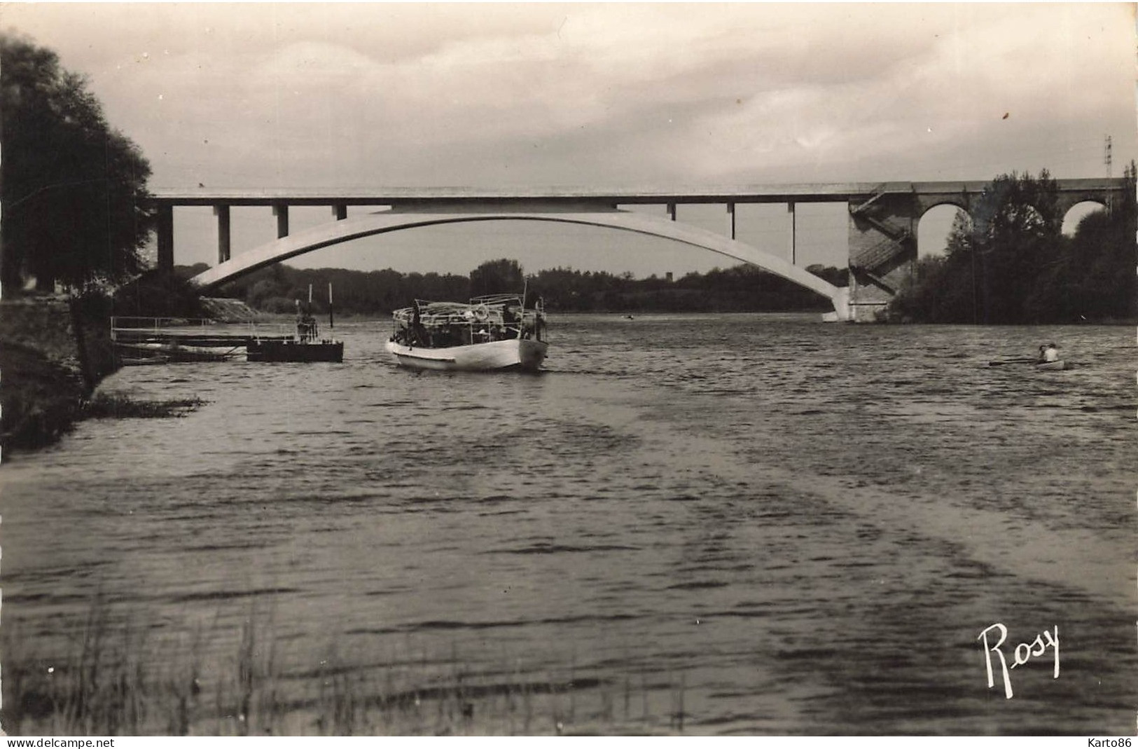 Nantes * Le Pont De La Jonnelière * Bateau Vapeur - Nantes