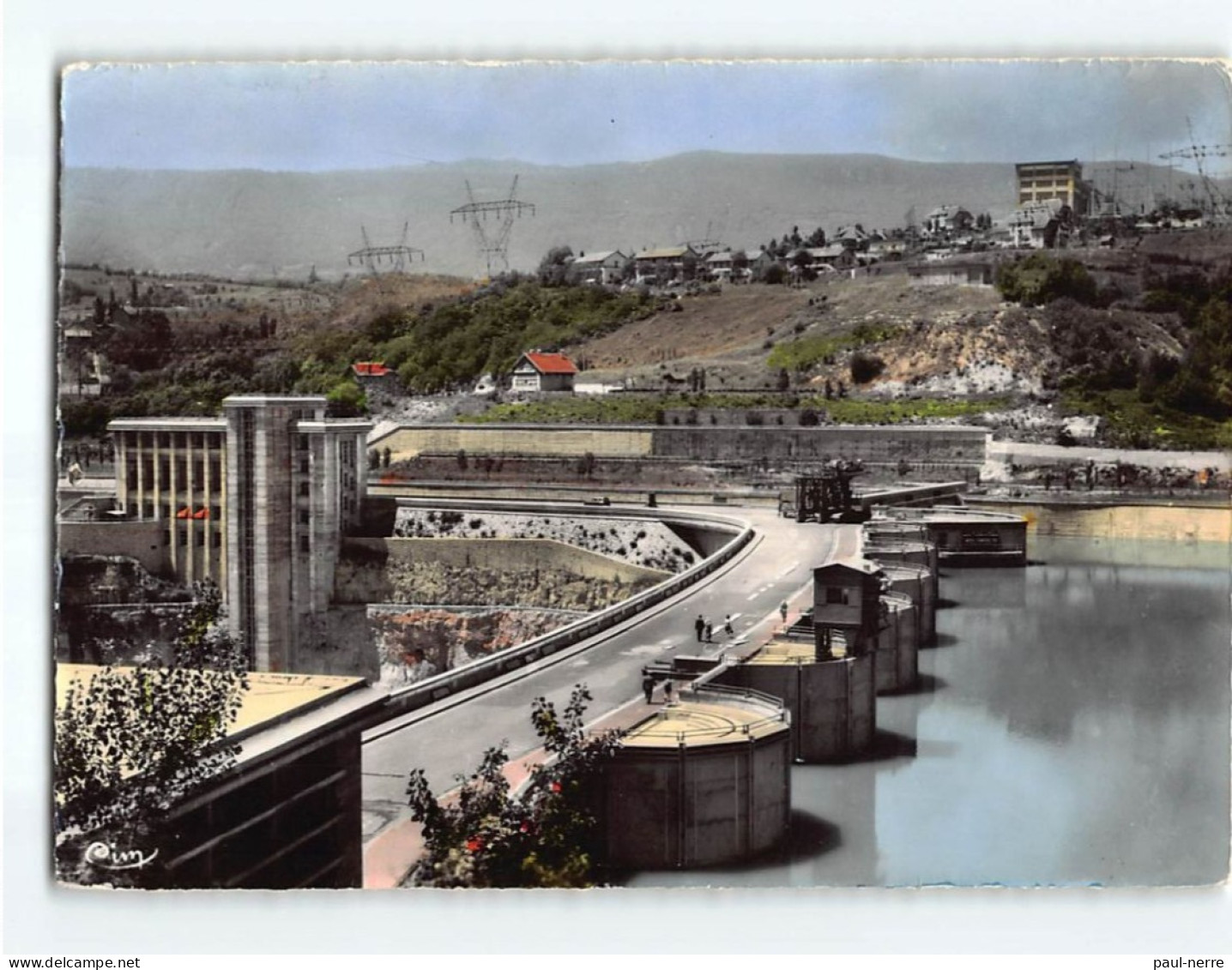 Barrage De GENISSIAT : Bâtiment D'Administration, Tours De Prises D'eau - état - Génissiat