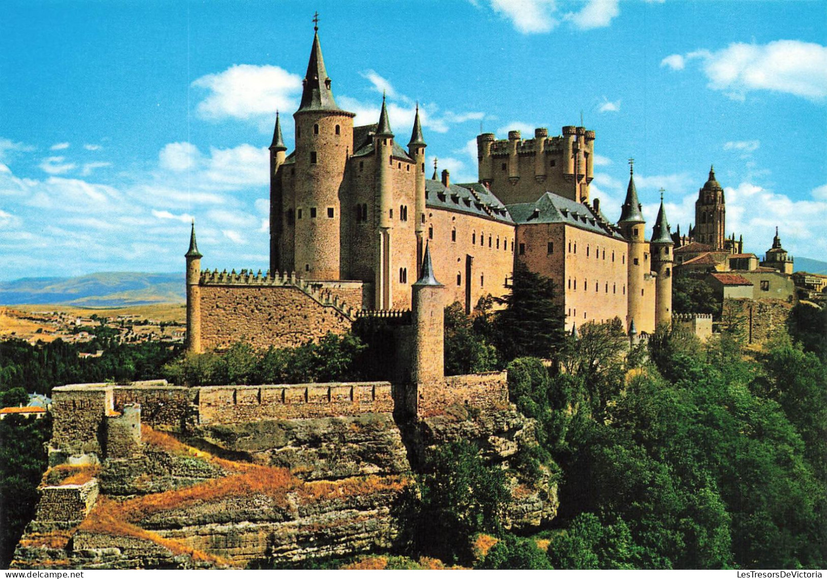 ESPAGNE - Segovia - Vue Sur Le Château - The Castle - Alcazar - Carte Postale - Segovia