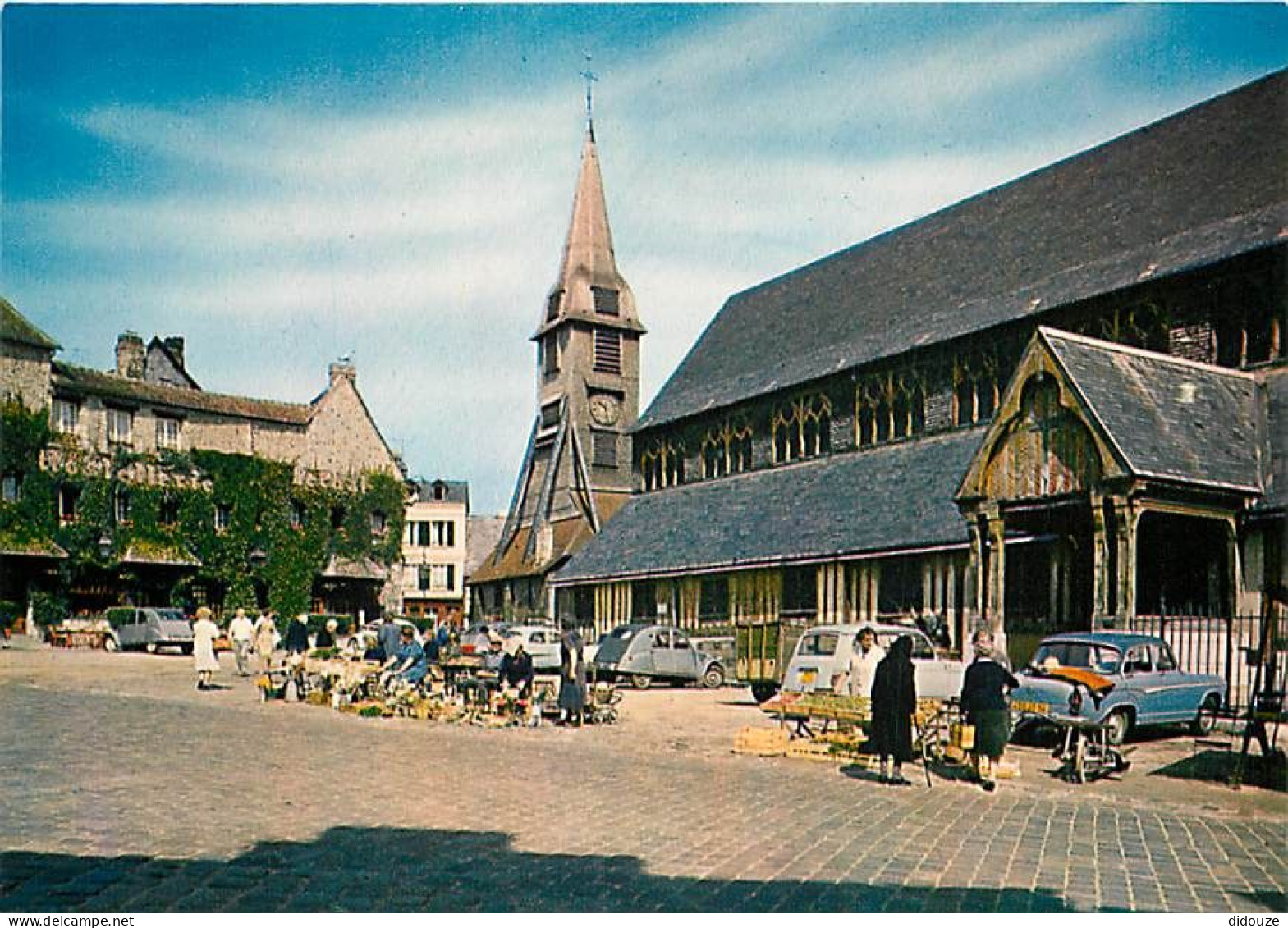 14 - Honfleur - Place Et Eglise Sainte-Catherine - Automobiles - 2CV - Carte Neuve - CPM - Voir Scans Recto-Verso - Honfleur