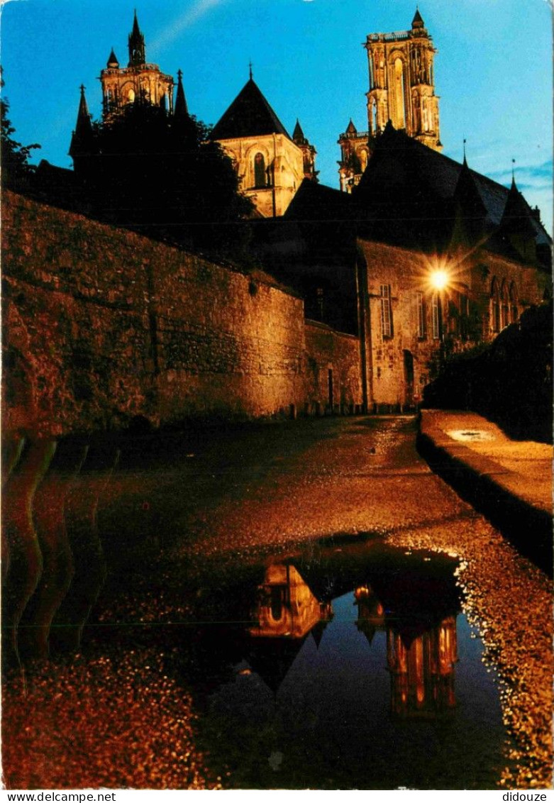 02 - Laon - La Cathédrale Notre Dame Vue Des Remparts - CPM - Voir Scans Recto-Verso - Laon