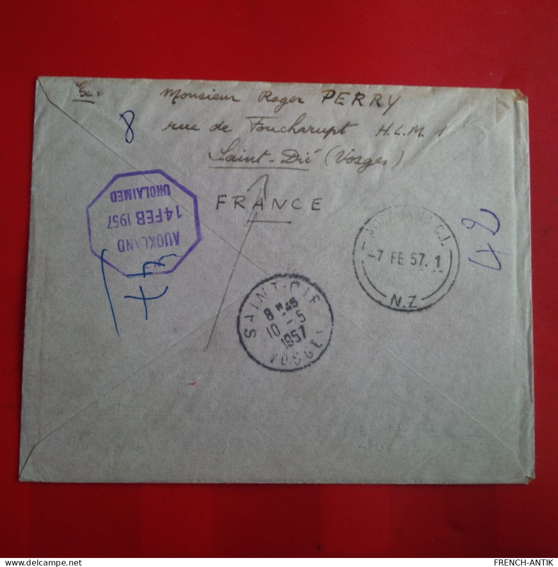 LETTRE RECOMMANDE PARIS AUCKLAND VIA ST DIE PREMIER LIAISION 1957 - Briefe U. Dokumente