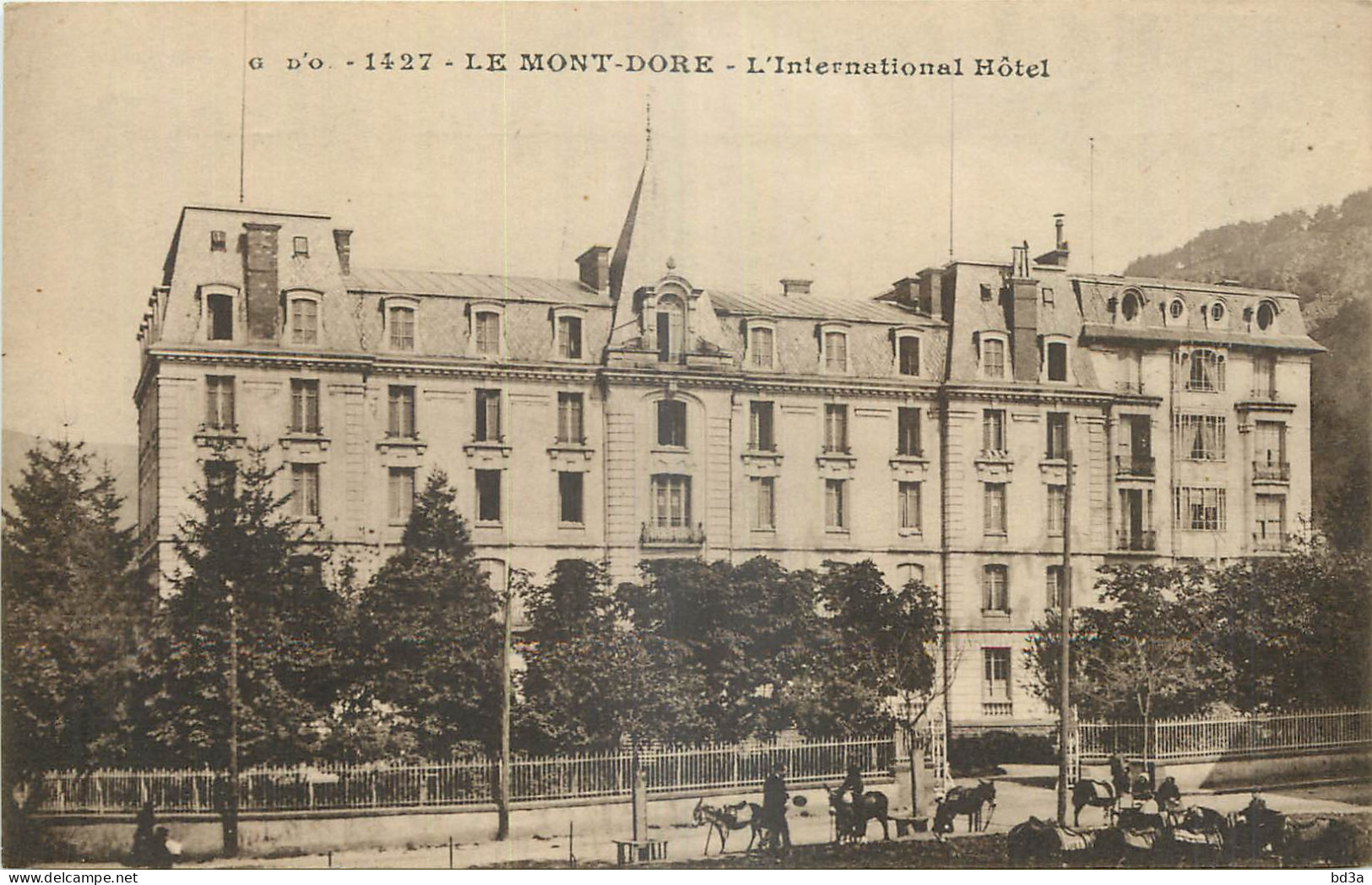 63 - LE MONT DORE - L'INTERNATIONAL HOTEL  - Gouttefangeas Phot édit. - 1427 - Le Mont Dore