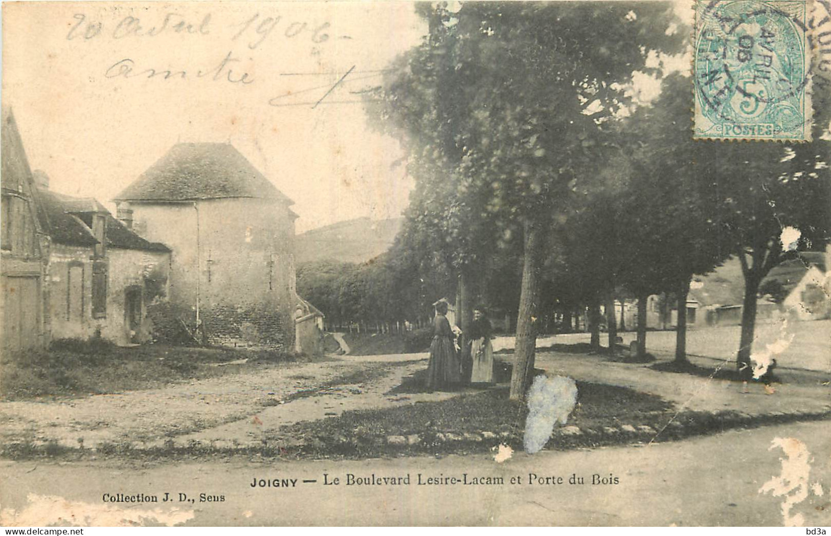 89 - JOIGNY - LE BOULEVARD LESIRE LACAM ET PORTE DU BOIS - Collection J.D. - Joigny