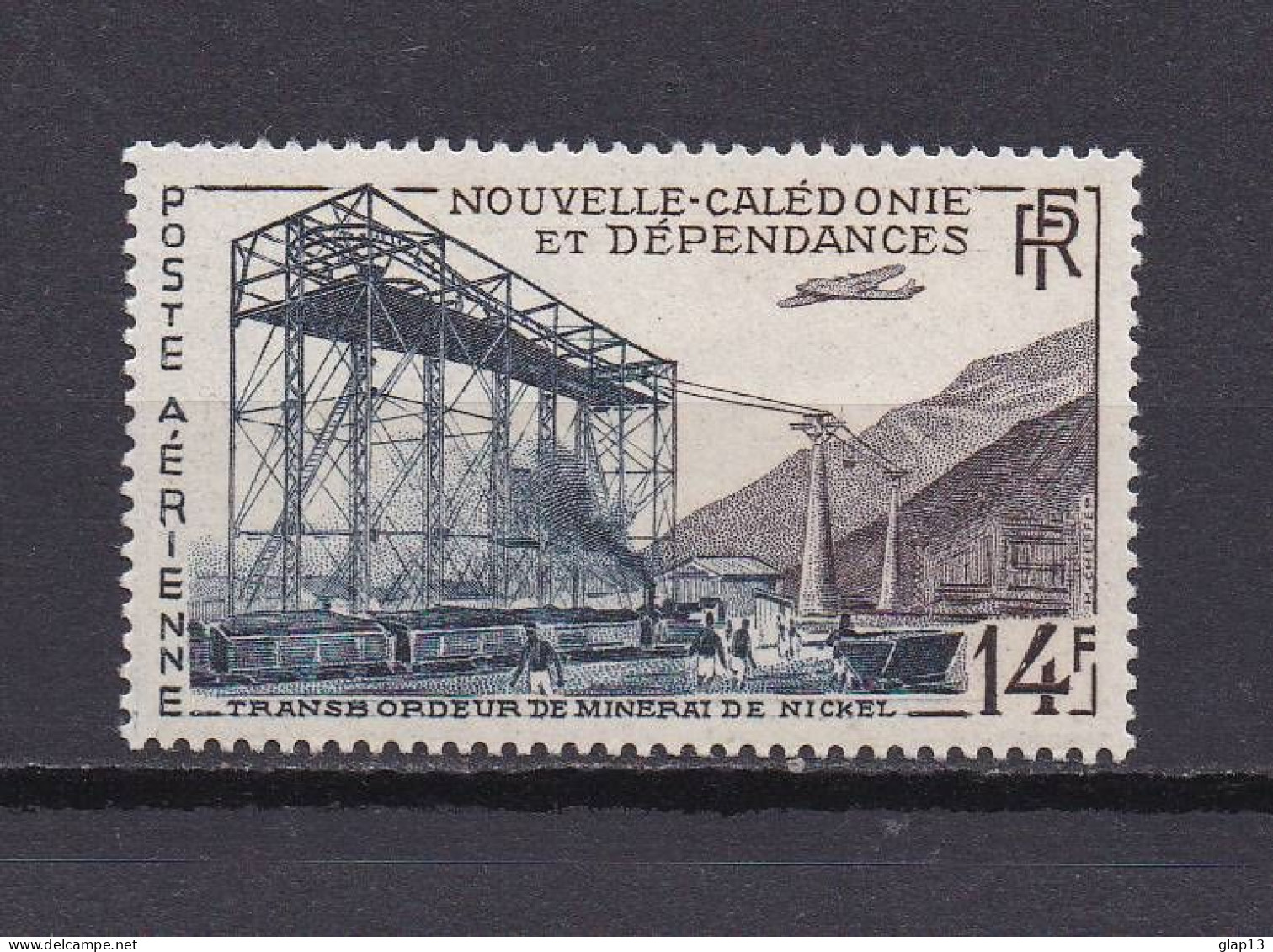 NOUVELLE-CALEDONIE 1955 PA N°66 NEUF AVEC CHARNIERE TRANSBORDEUR - Ongebruikt