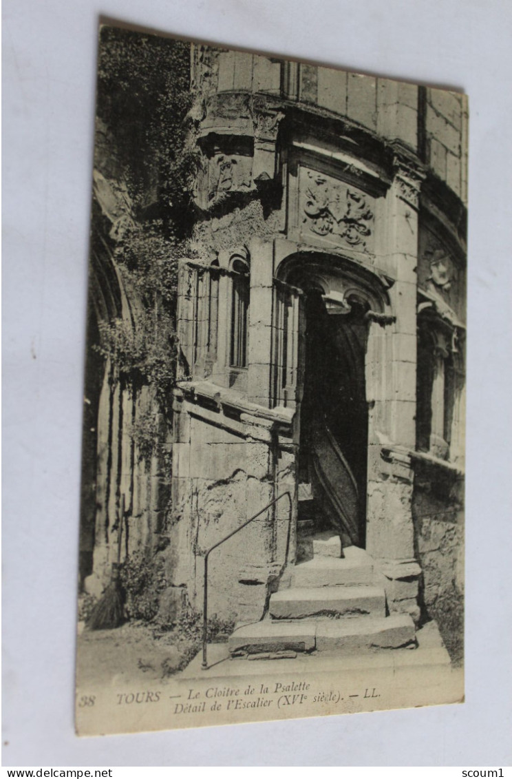 Tours - Le Cloitre De La Psalette - Détail De L'escalier - Tours