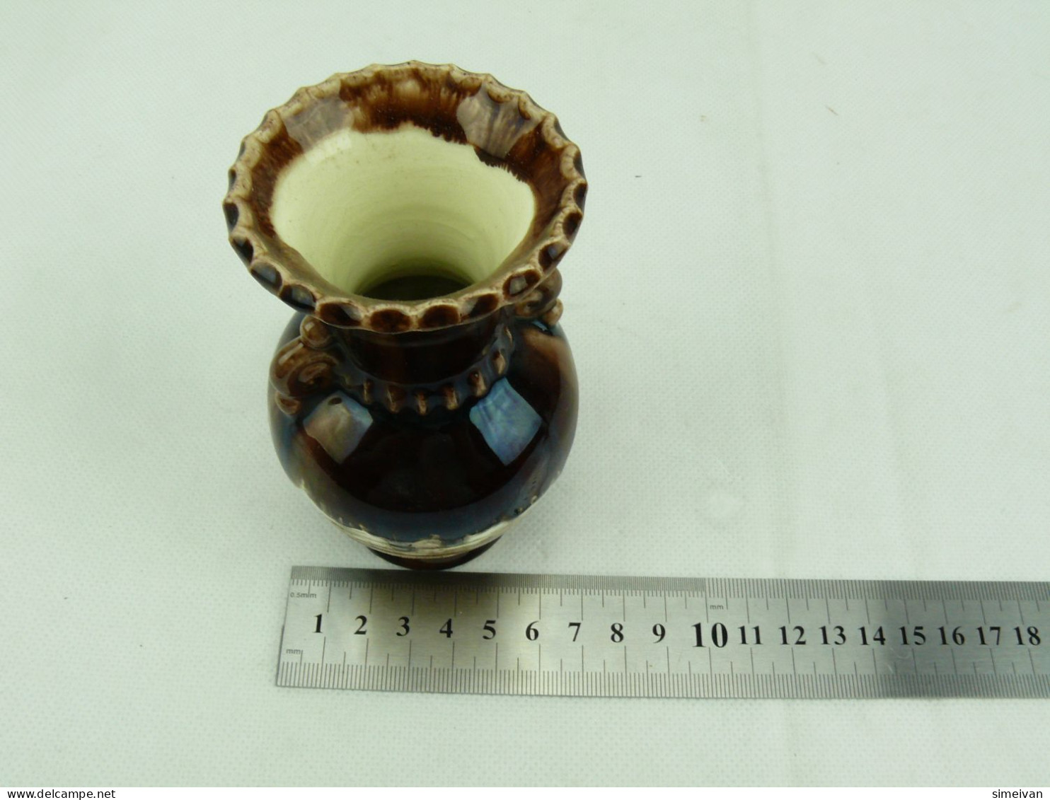 Beautiful Vintage Small Vase #2340