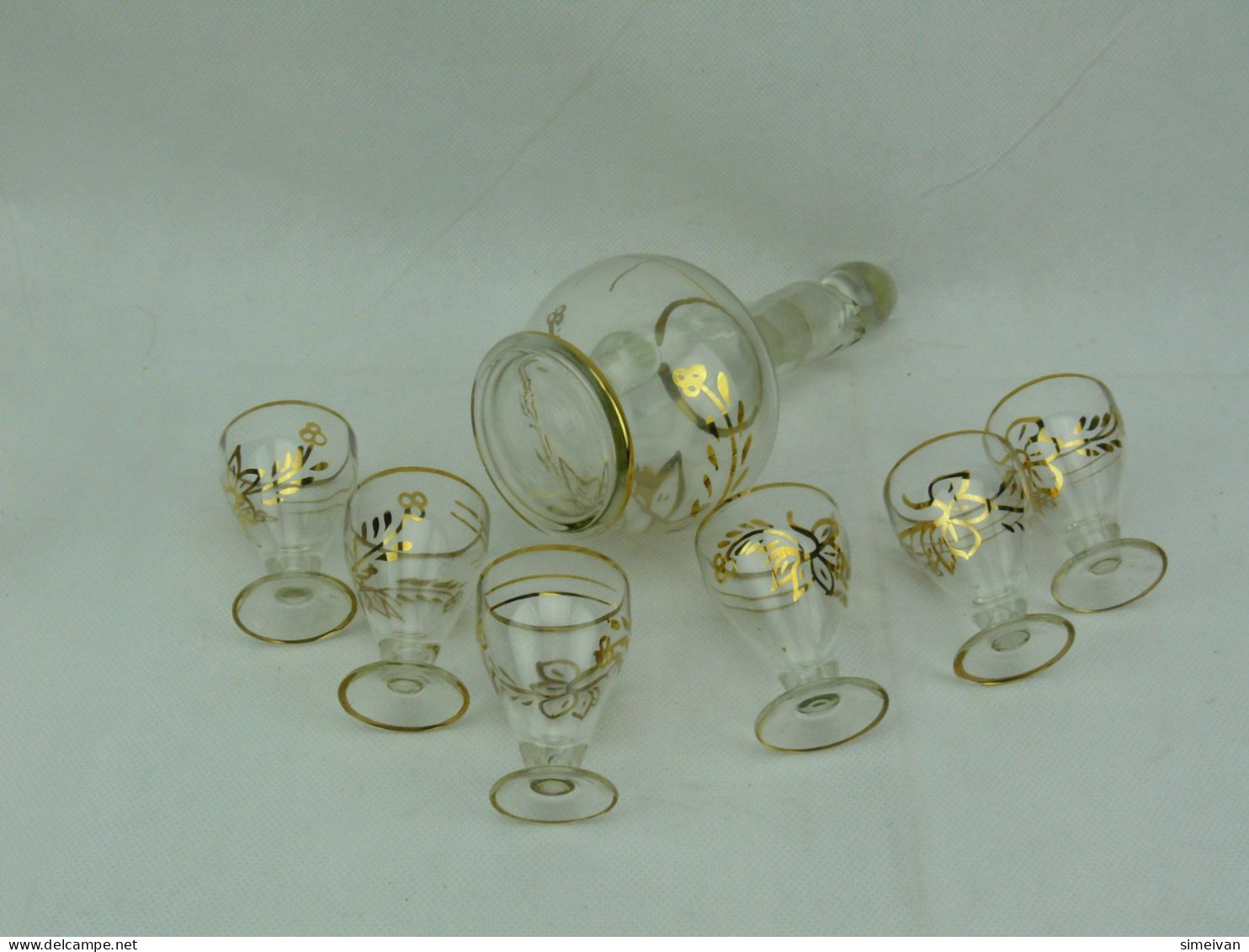 Vintage Gold Trim Glass Decanter Set With 6 Glasses #2341