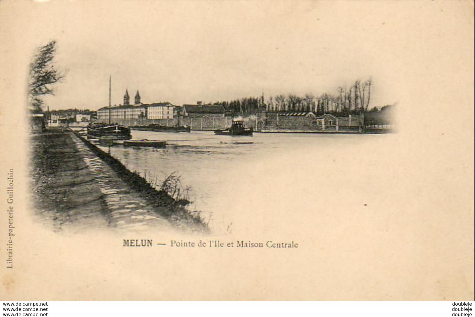 D77  MELUN  Pointe De L'Ile Et Maison Centrale - Melun
