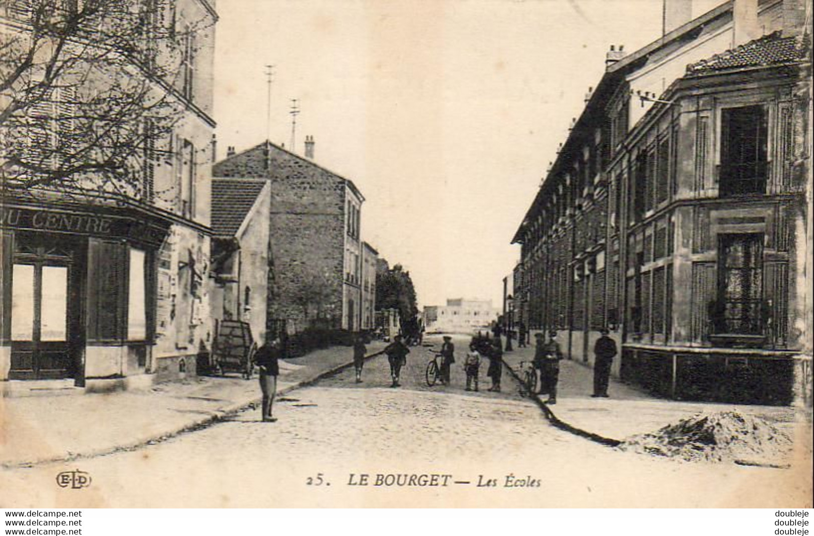 D93  LE BOURGET  Les Écoles - Le Bourget
