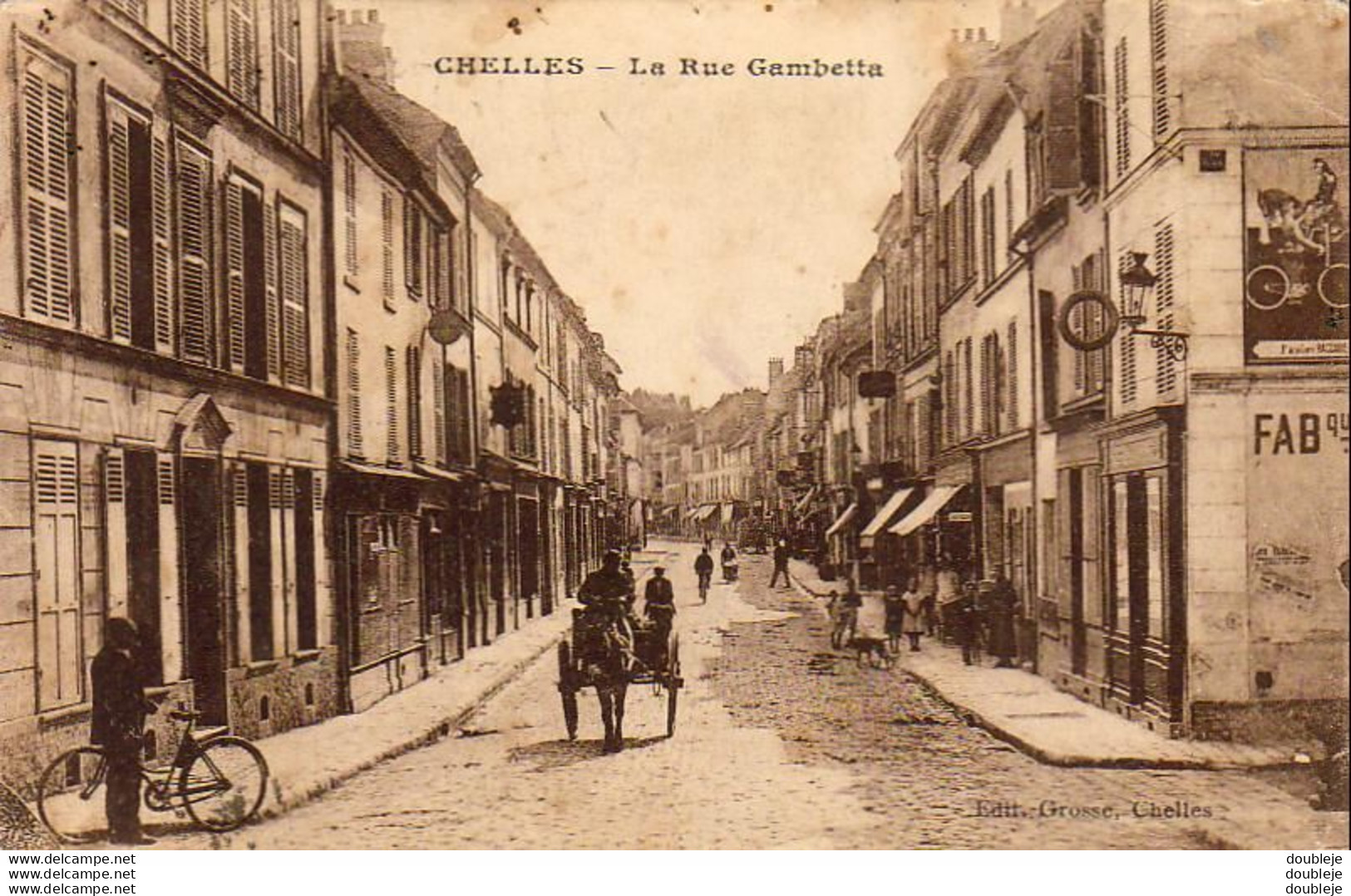 D77  CHELLES  La Rue Gambetta - Chelles