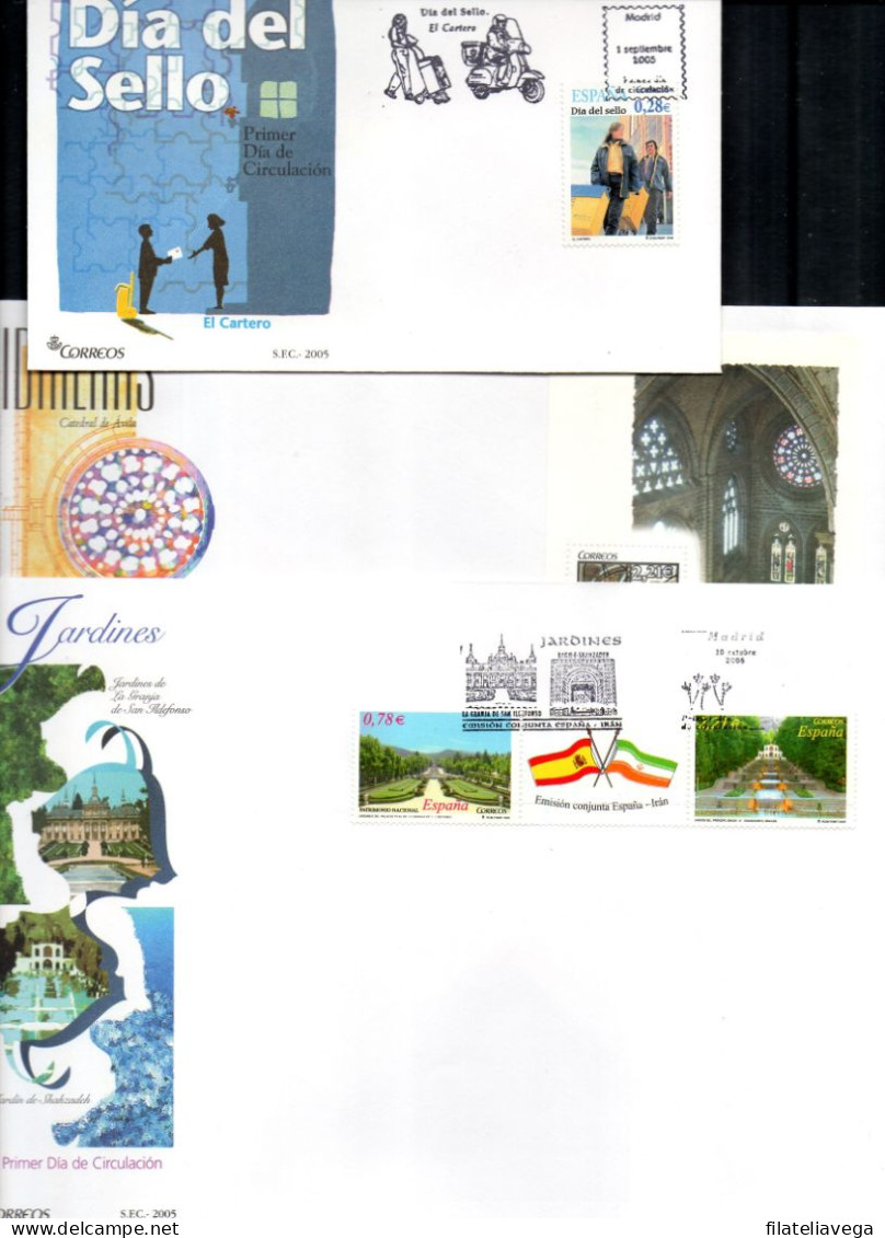 España Lote De 10 Sobres De Primer Día Año 2005 Valor Catálogo 58.0€ - Cartas & Documentos