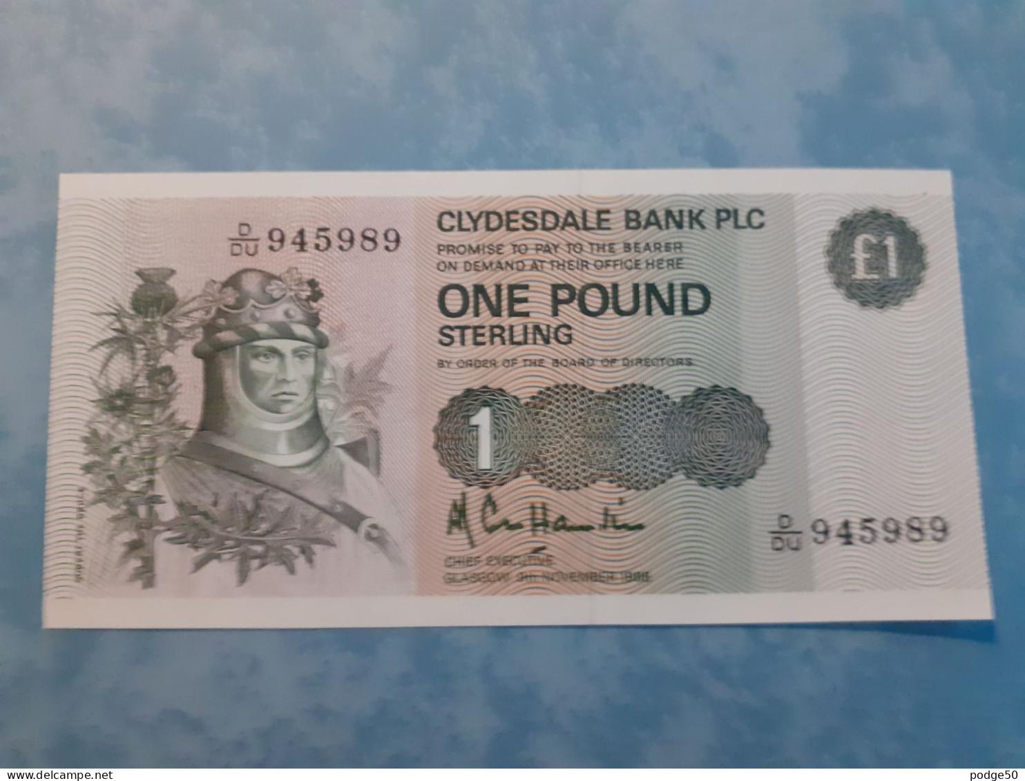 CLYDESDALE BANK 1988 LAST YEAR UNCIRCULATED £1 SIGNED A R COLE HAMILTON D/DU 945989 - 1 Pond