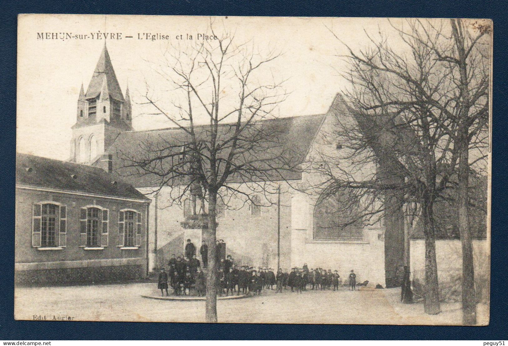 18. Mehun-sur-Yèvre. Eglise Notre-Dame (après Incendie De 1910). Place Du Château, Statue Jeanne D'Arc (1901). Ecoliers. - Mehun-sur-Yèvre