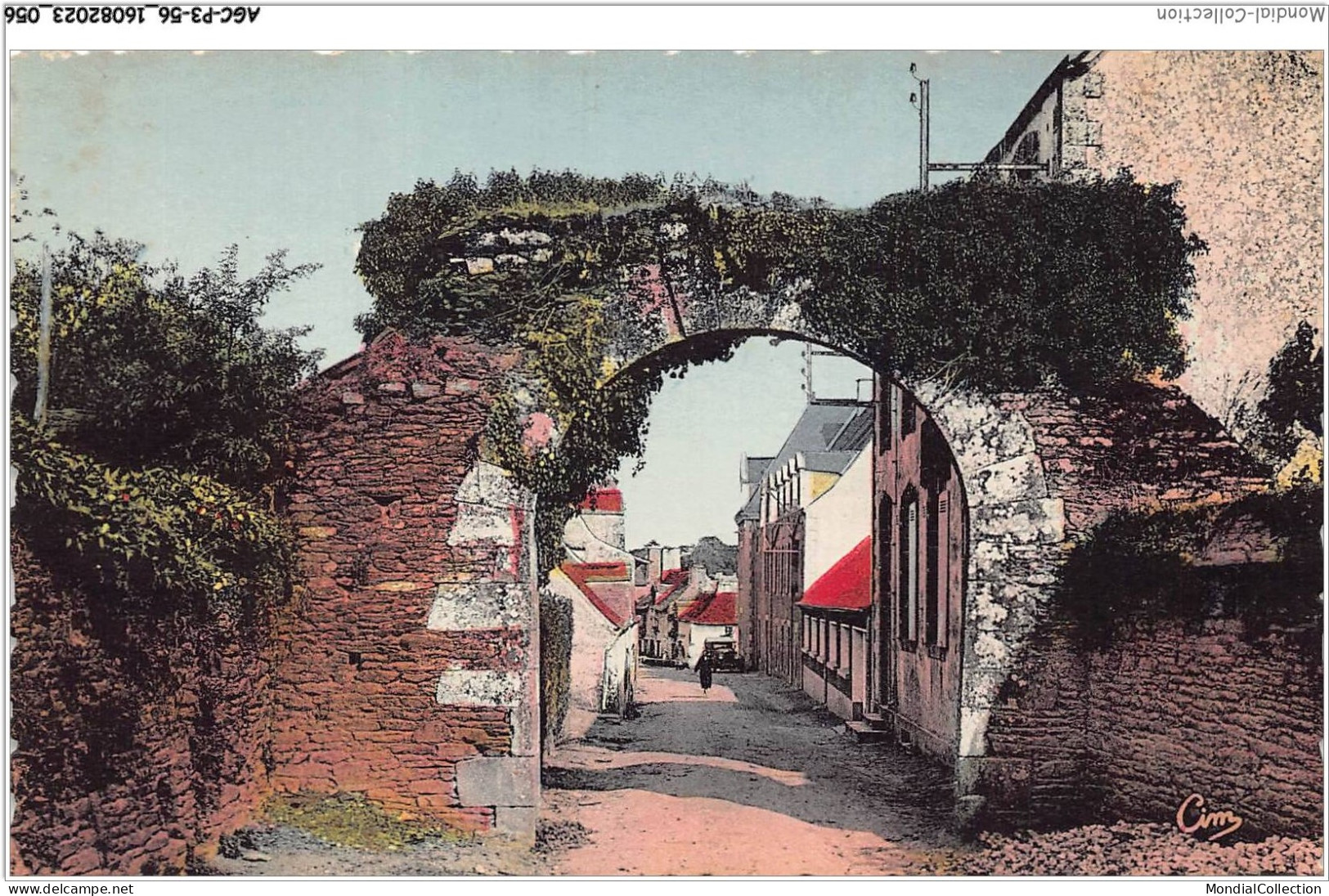 AGCP3-56-0215 - ROCHEFORT-EN-TERRE  - Une Des Vieilles Portes De La Ville - Rochefort En Terre