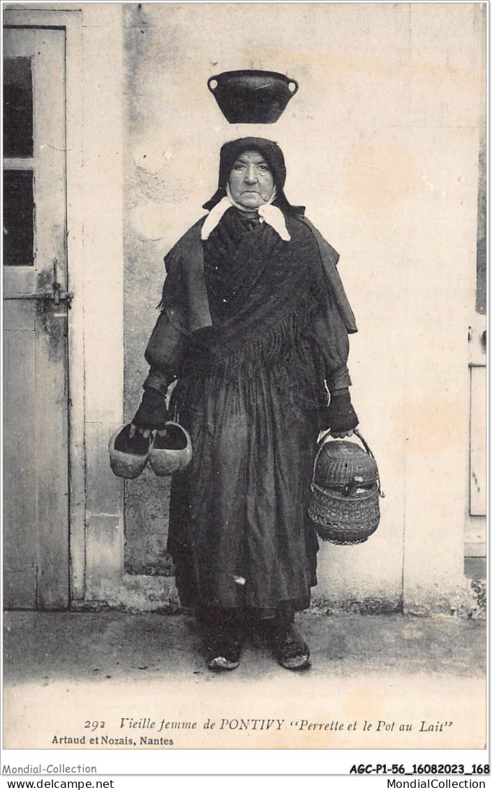 AGCP1-56-0085 - Vieille Femme De PONTIVY - Perrette Et Le Pot Au Lait - Pontivy