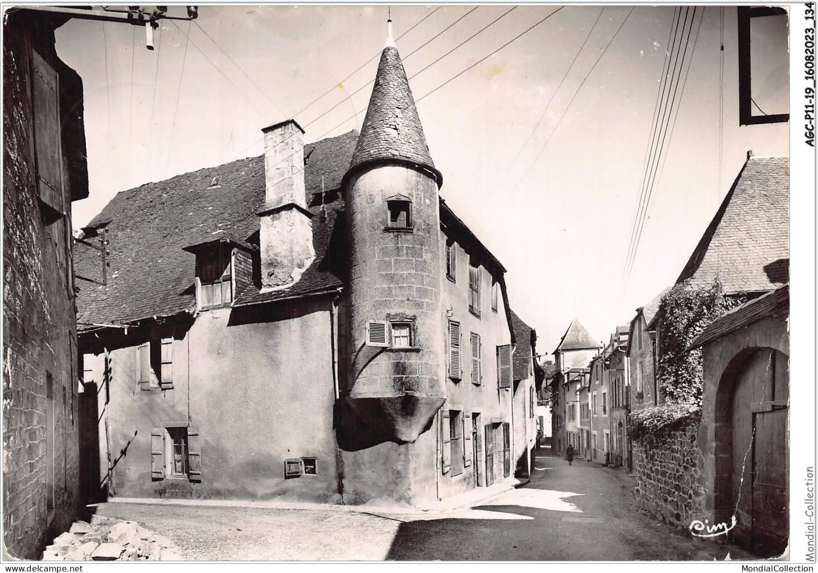 AGCP11-19-0907 - TREIGNAC - Rue De La Borde - Treignac