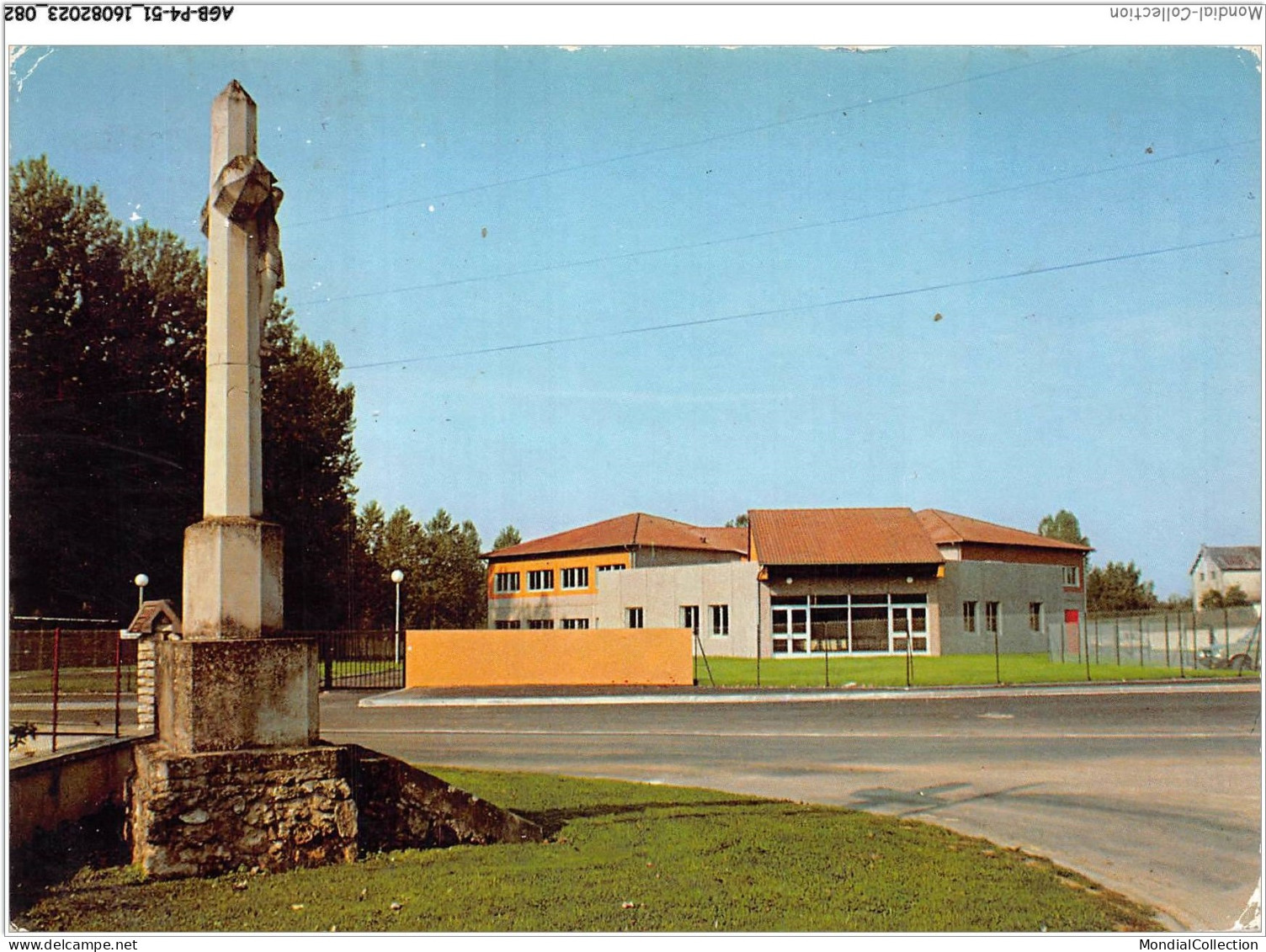 AGBP4-51-0317 - ESTERNAY - Le Lycée  - Esternay