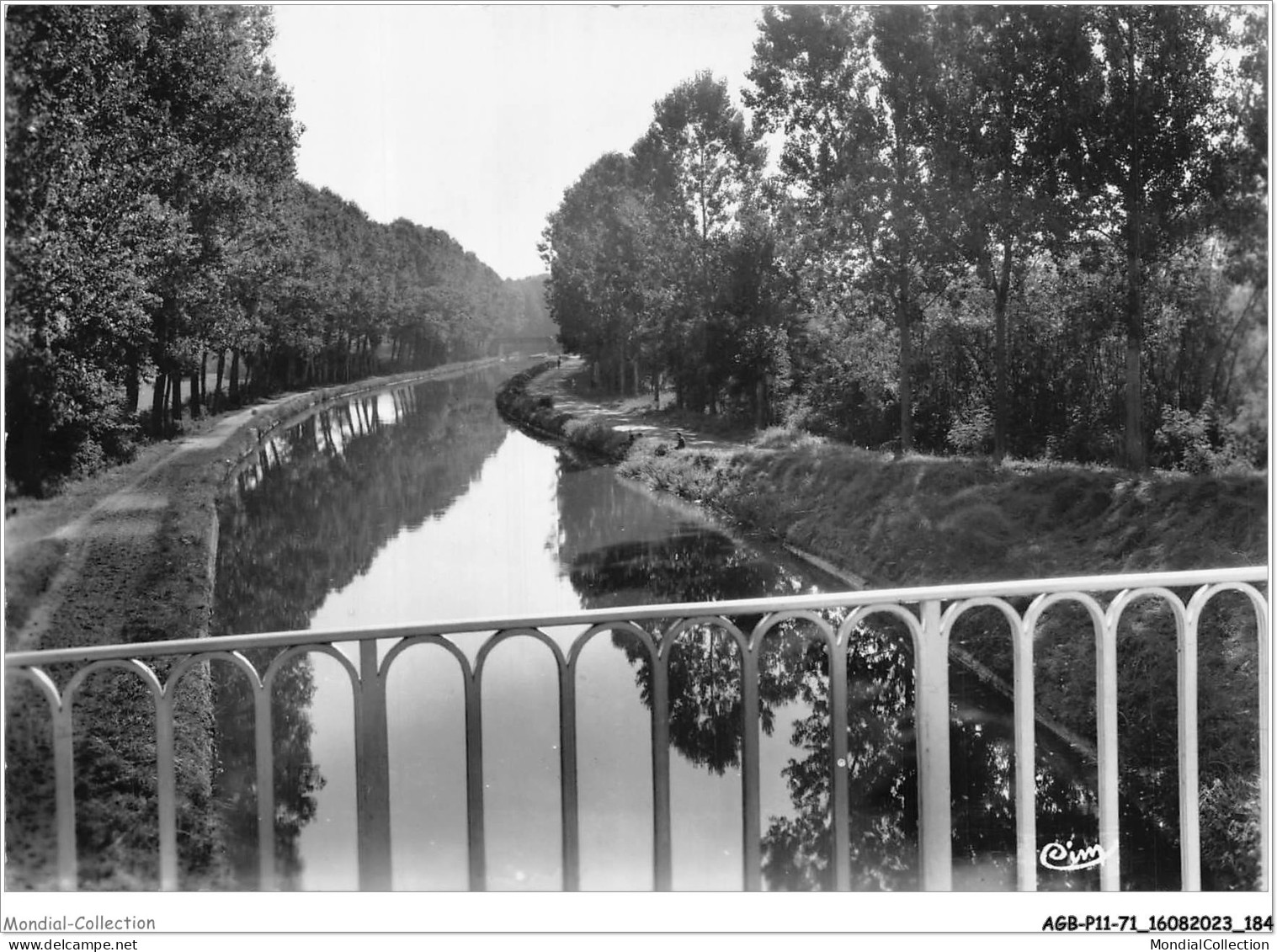 AGBP11-71-1138 - PARAY-LE-MONIAL - Le Canal  - Paray Le Monial