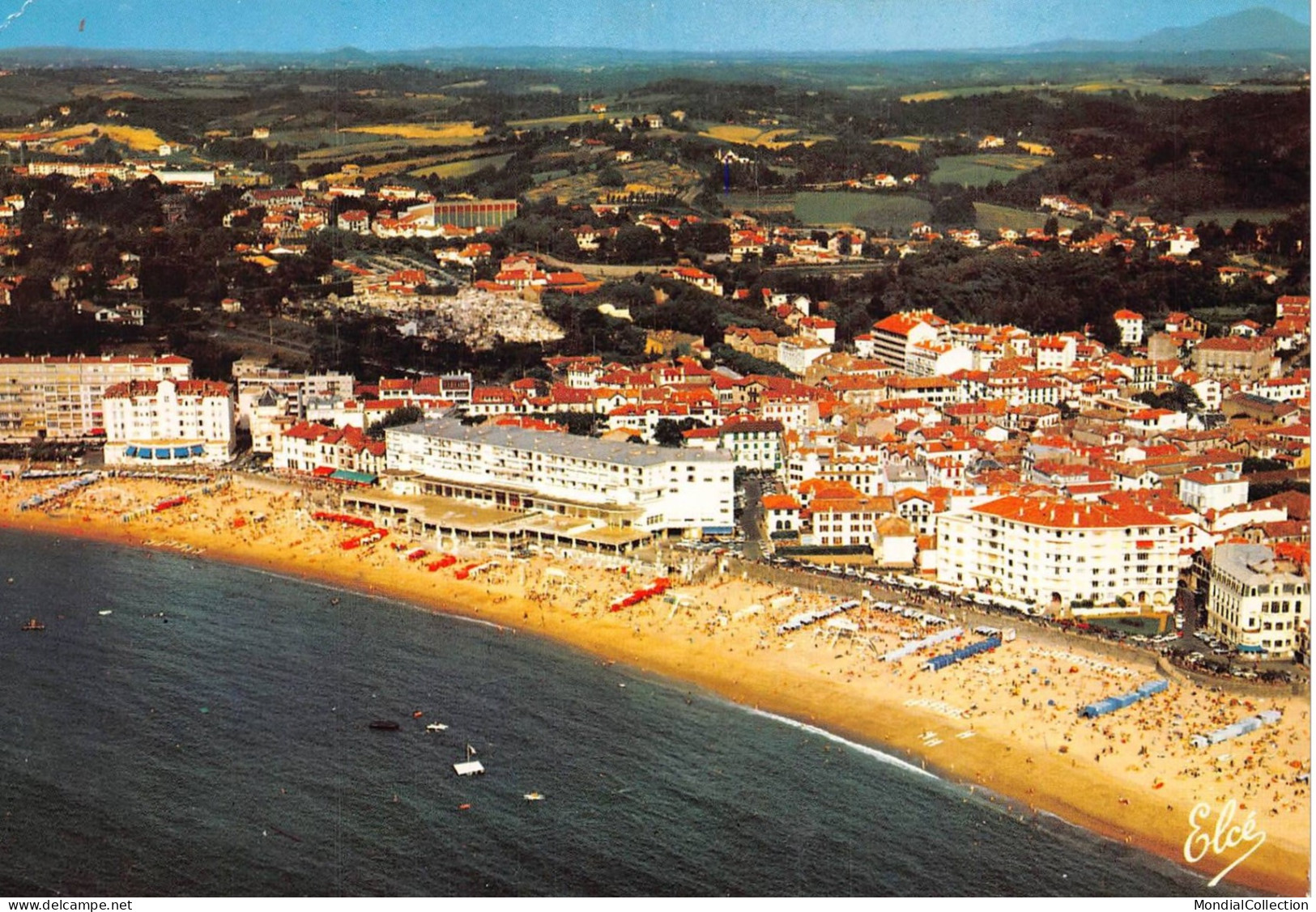 AGEP4-64-0388 - SAINT-JEAN-DE-LUZ - Vue Générale De La Grande Plage - Le Casino Et Les Grands Hôtels - Saint Jean De Luz