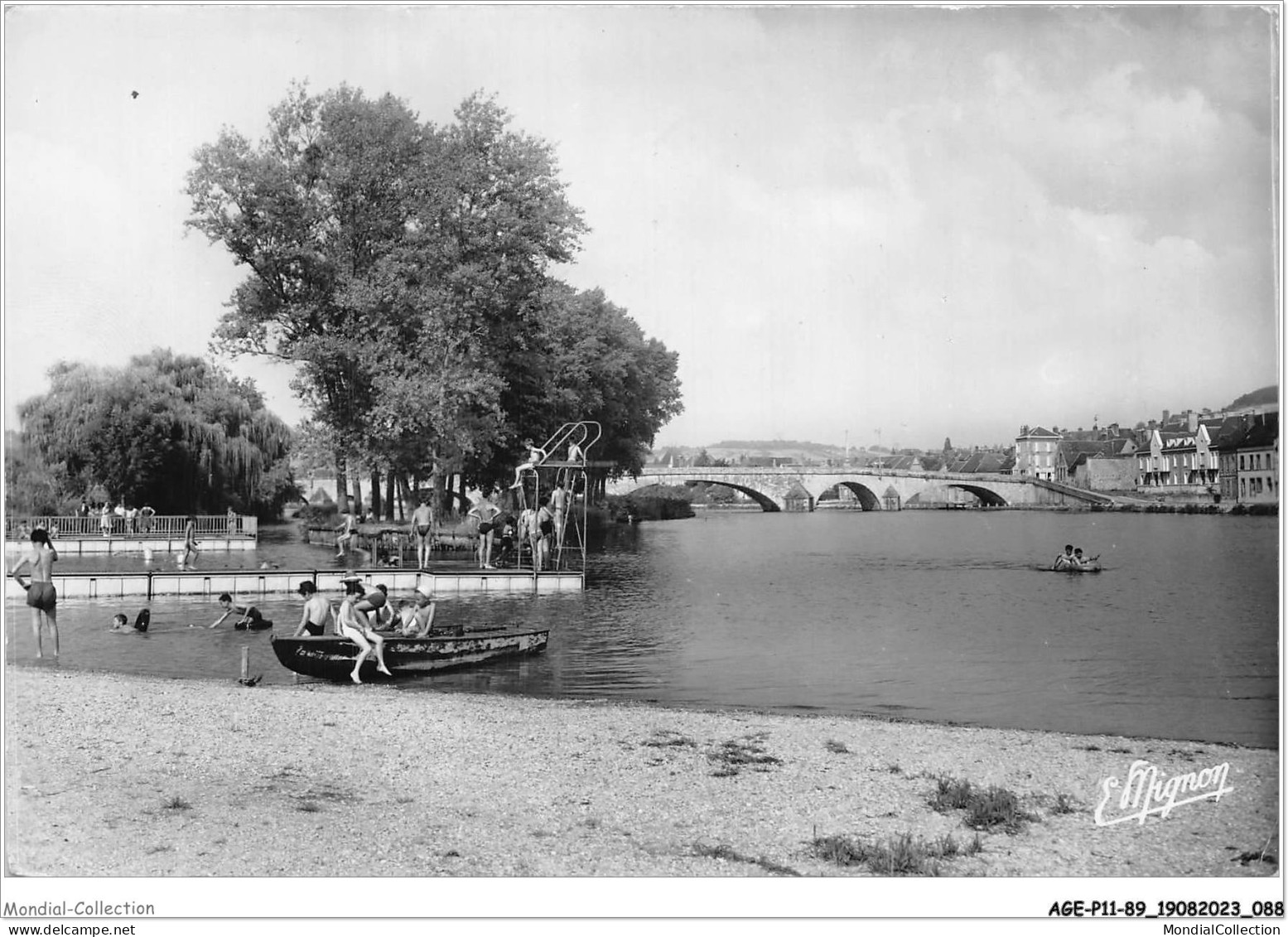 AGEP11-89-0980 - VILLENEUVE-SUR-YONNE - La Plage Et Le Pont - Villeneuve-sur-Yonne