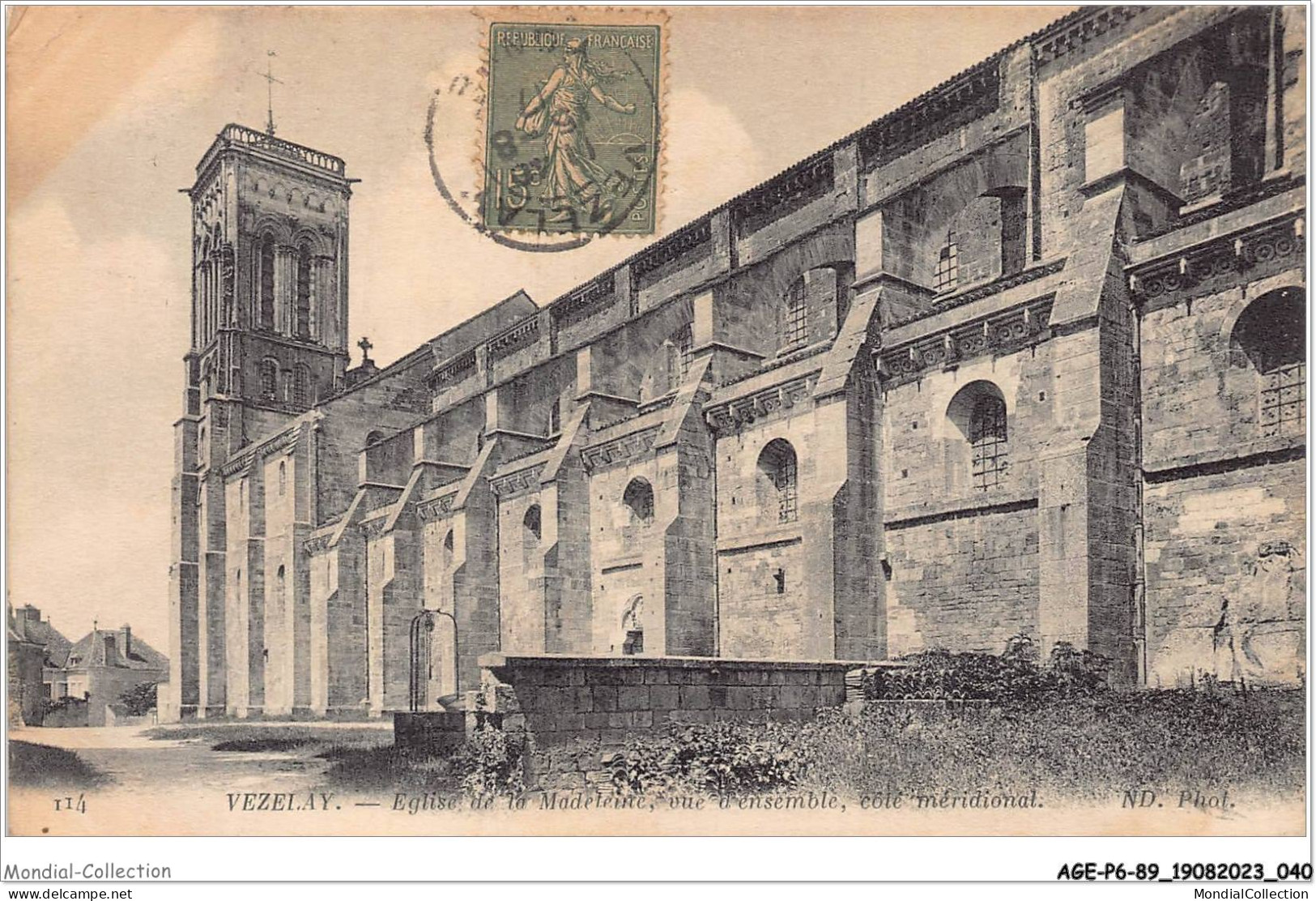 AGEP6-89-0501 - VEZELAY - église De La Madeleine - Vue D'ensemble - Côté Méridional - Vezelay