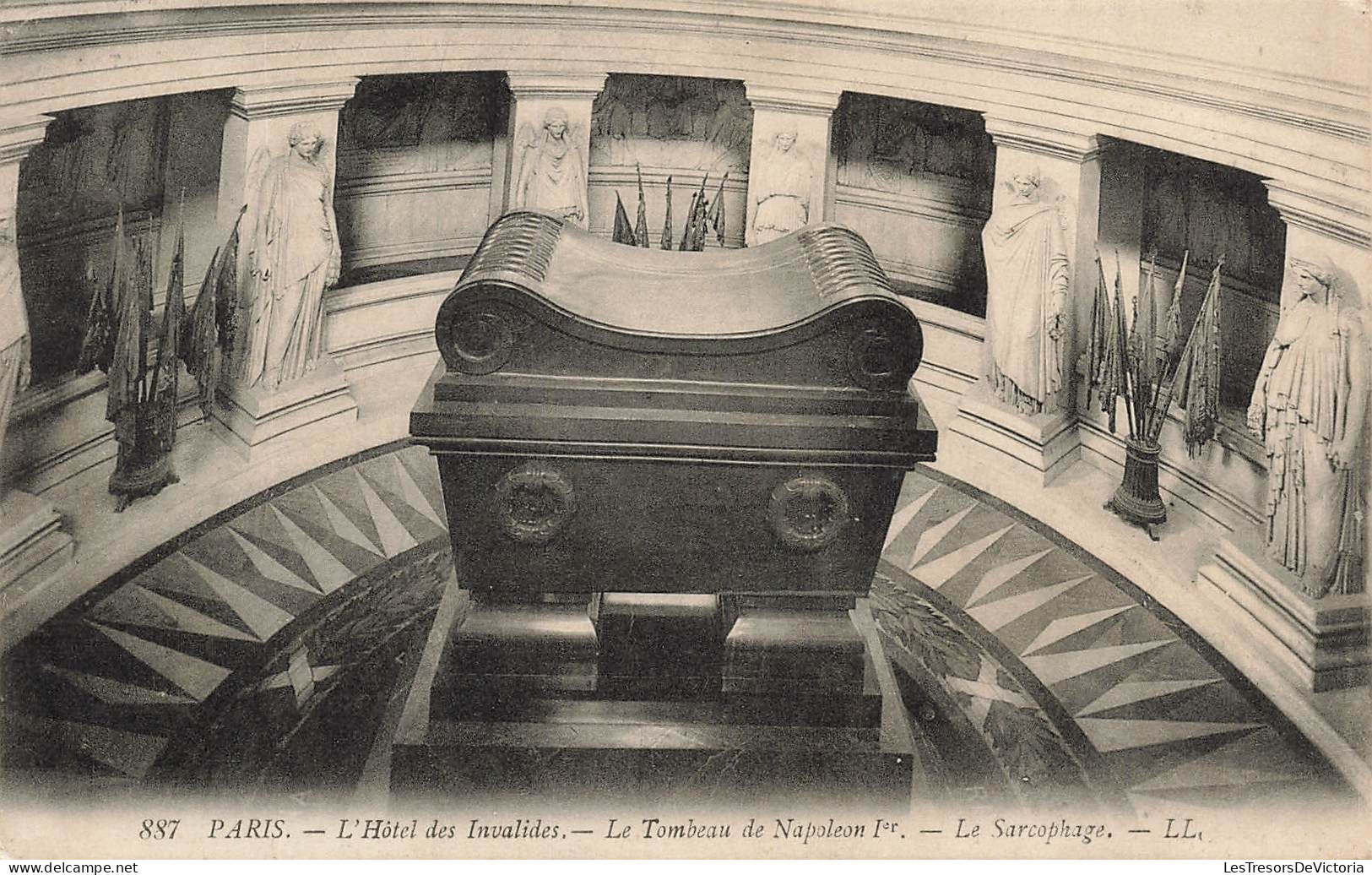 FRANCE - Paris - L'Hôtel Des Invalides - Le Tombeau De Napoléon 1er - Le Sarcophage - LL - Carte Postale Ancienne - Other Monuments