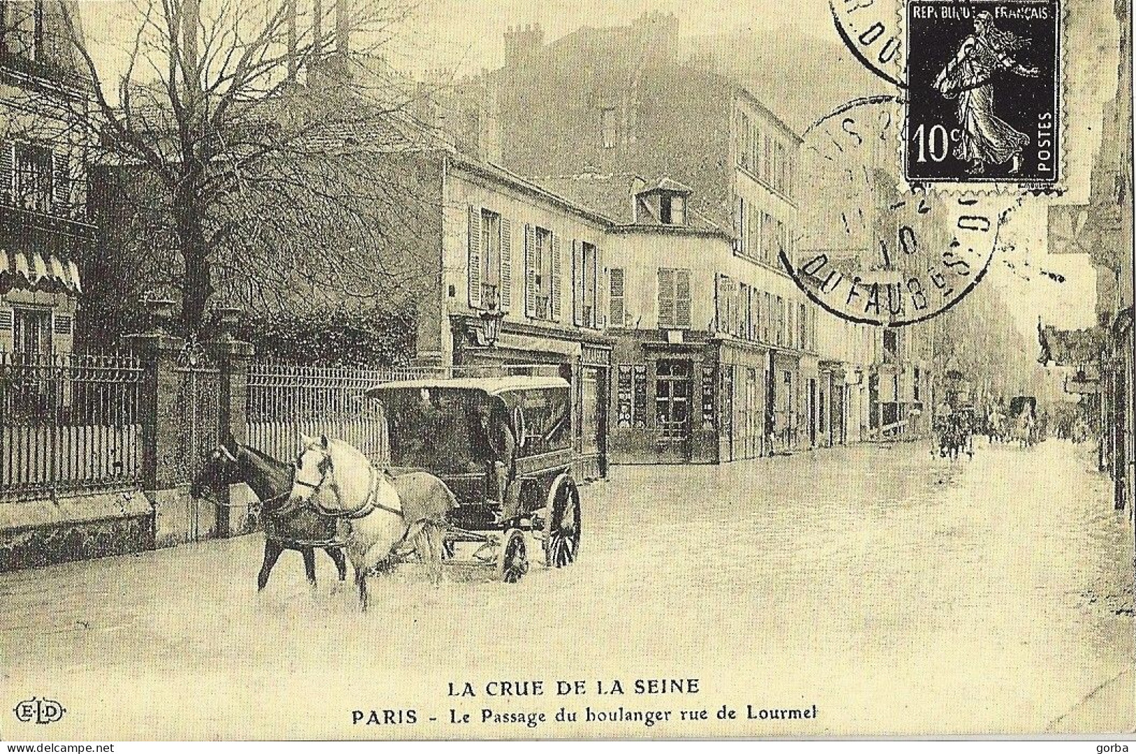 *Repro CPA - 75 - PARIS -La Crue De La Seine 1910 - Le Passage Du Boulanger Rue De Lourmel - Paris Flood, 1910