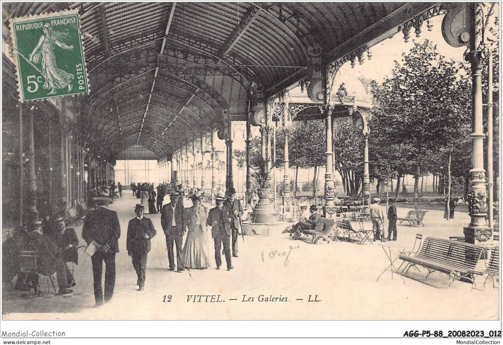 AGGP5-88-0349 - VITTEL - Les Galeries - Contrexeville