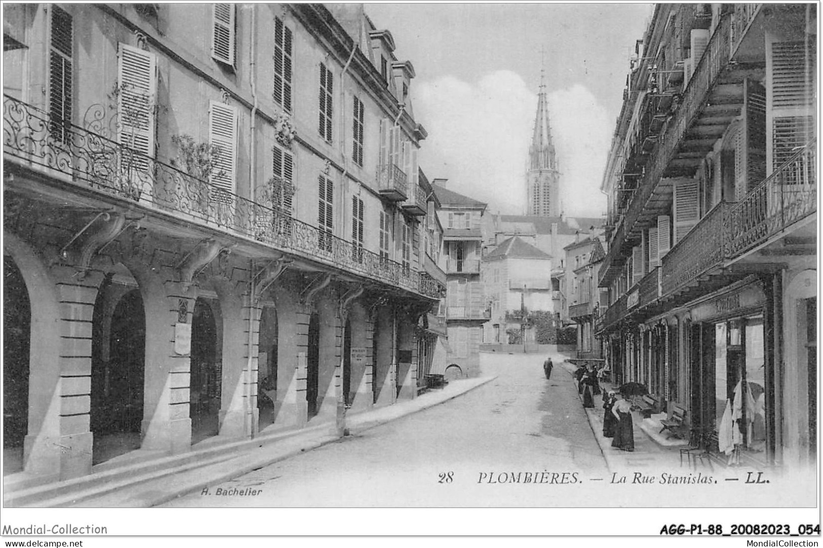 AGGP1-88-0028 - PLOMBIERES-LES-BAINS - La Rue Stanislas - Plombieres Les Bains