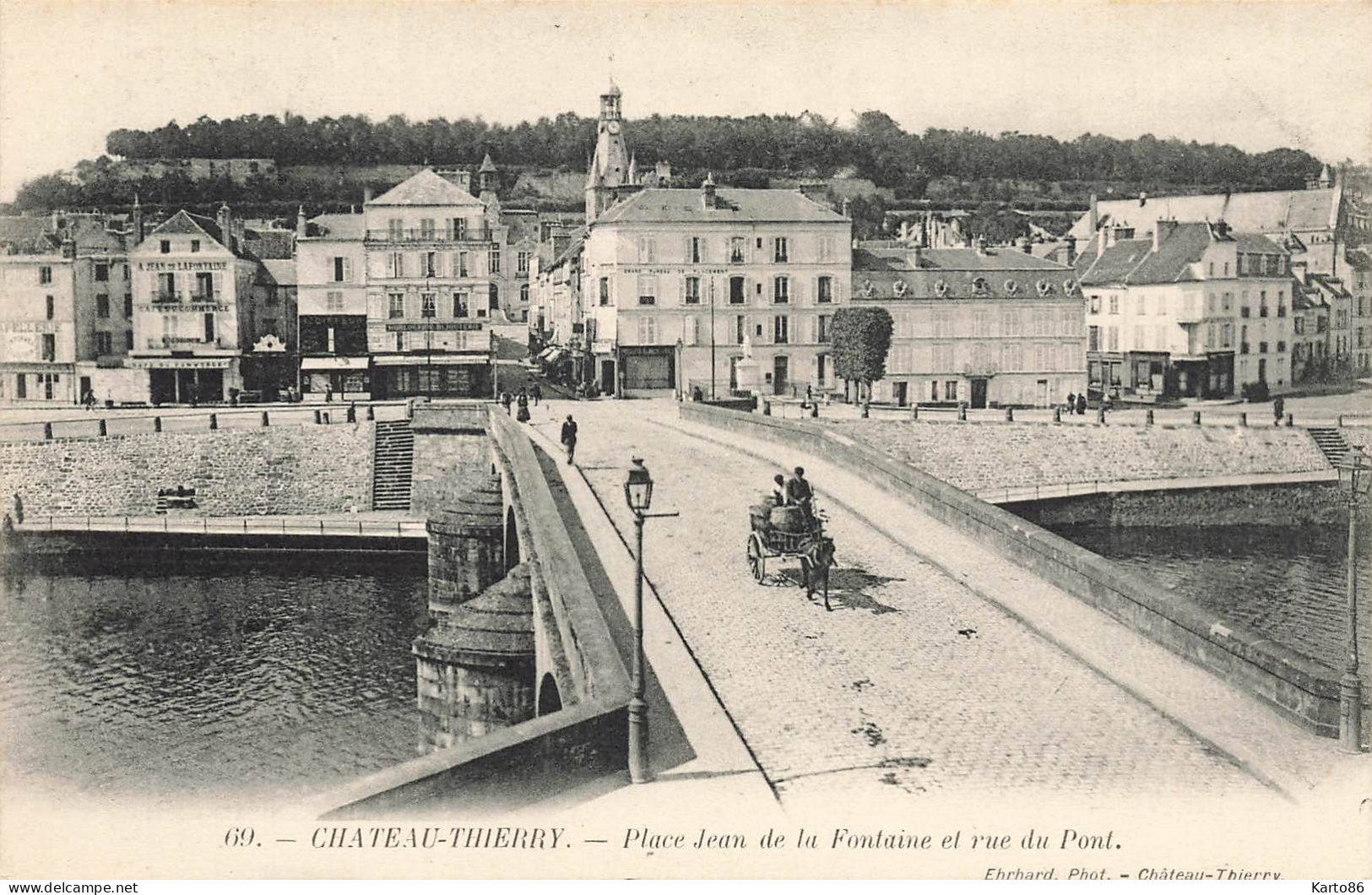 Château Thierry * Place Jean De La Fontaine Et Rue Du Pont * Attelage - Chateau Thierry