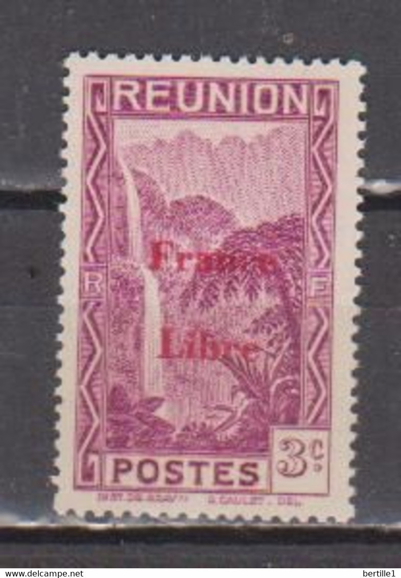 REUNION           N°  YVERT   220  NEUF SANS CHARNIERE      ( NSCH  1/10 ) - Nuevos