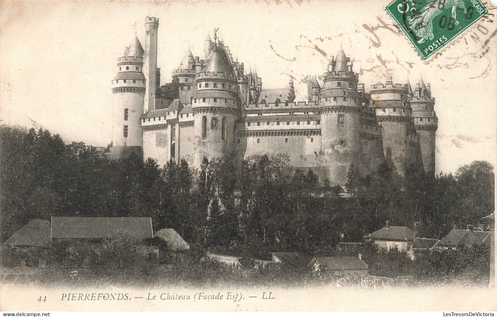 FRANCE - Pierrefonds - Le Château - Façade Est - Carte Postale Ancienne - Pierrefonds