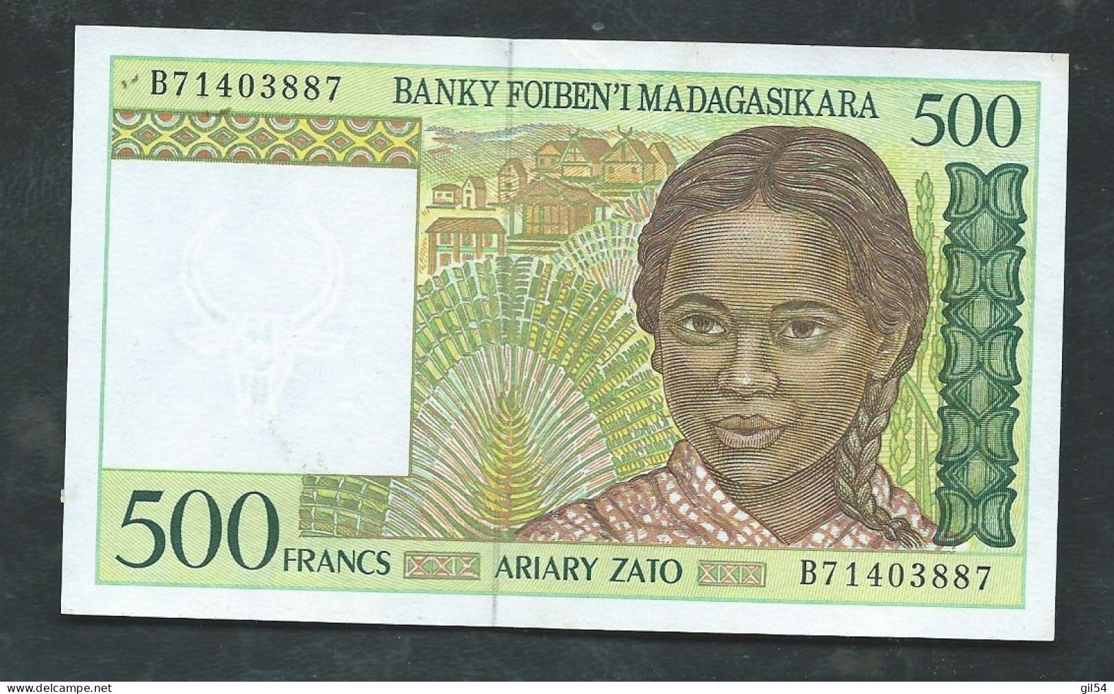Madagascar - Billet De 500 Francs (100 Ariary) - Non Daté (1994) B71403887-  LAURA 14403 - Madagaskar