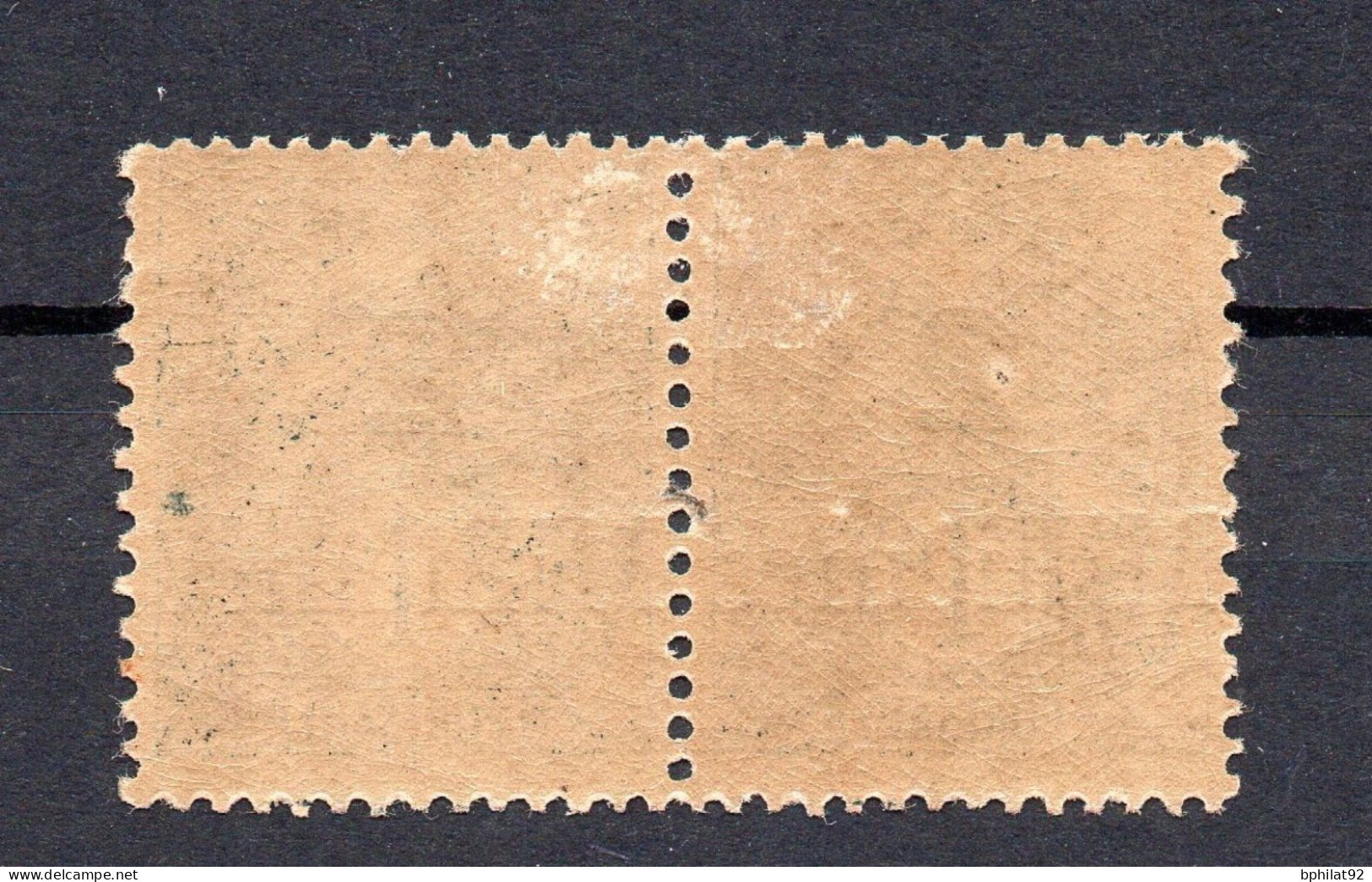 !!! PORT SAID : N°61c, PAIRE DU 1C TYPE BLANC AVEC ERREUR DE CHIFFRE DANS LA SURCHARGE. NEUF * - Unused Stamps