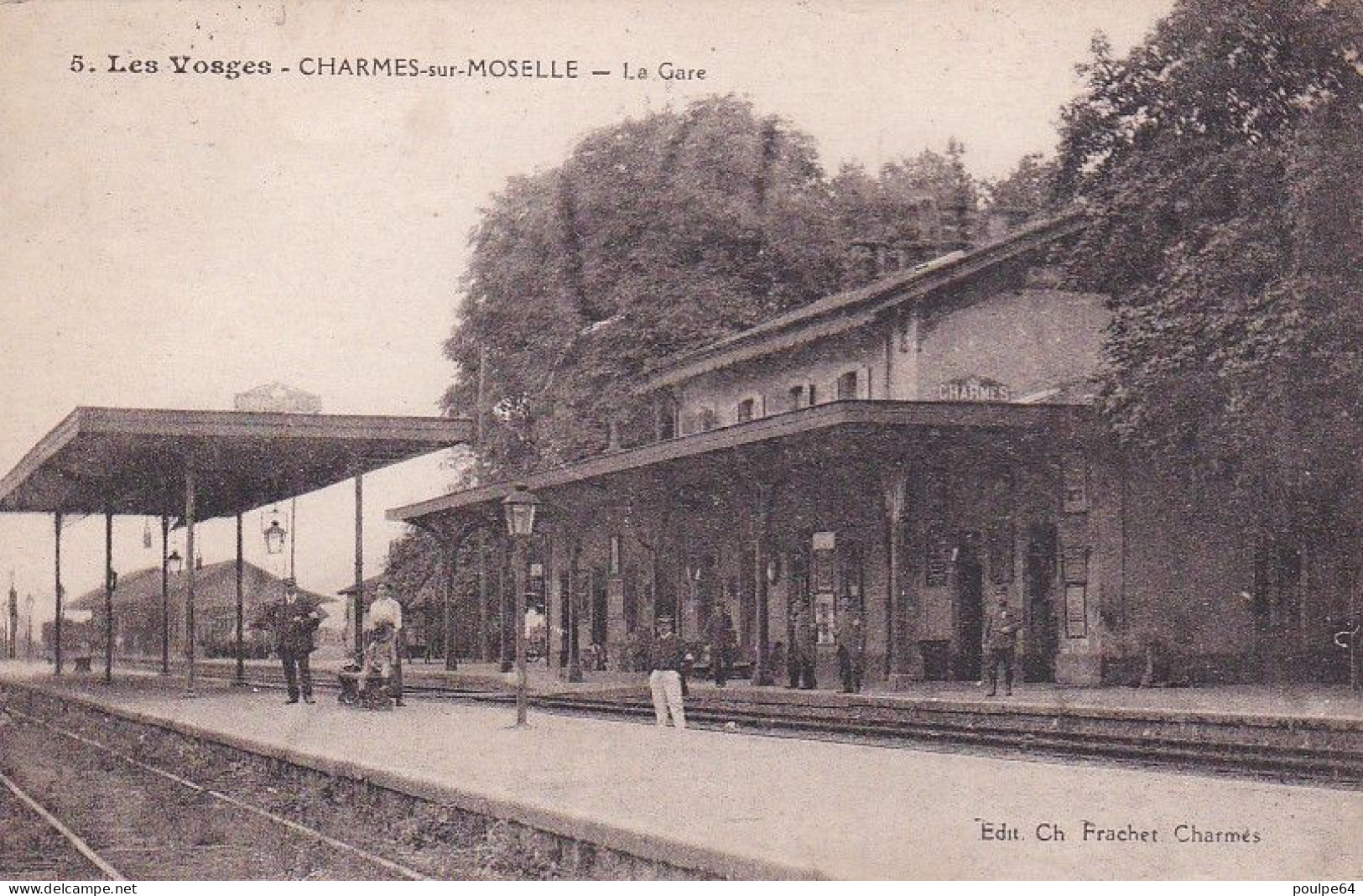 La Gare : Vue Intérieure - Charmes
