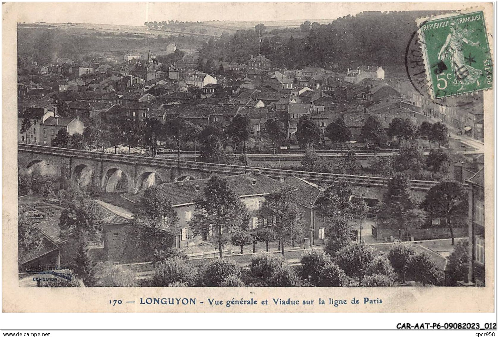 CAR-AATP6-54-0495 - LONGUYON - Vue Générale Et Viaduc Sur La Ligne De Paris - Longuyon