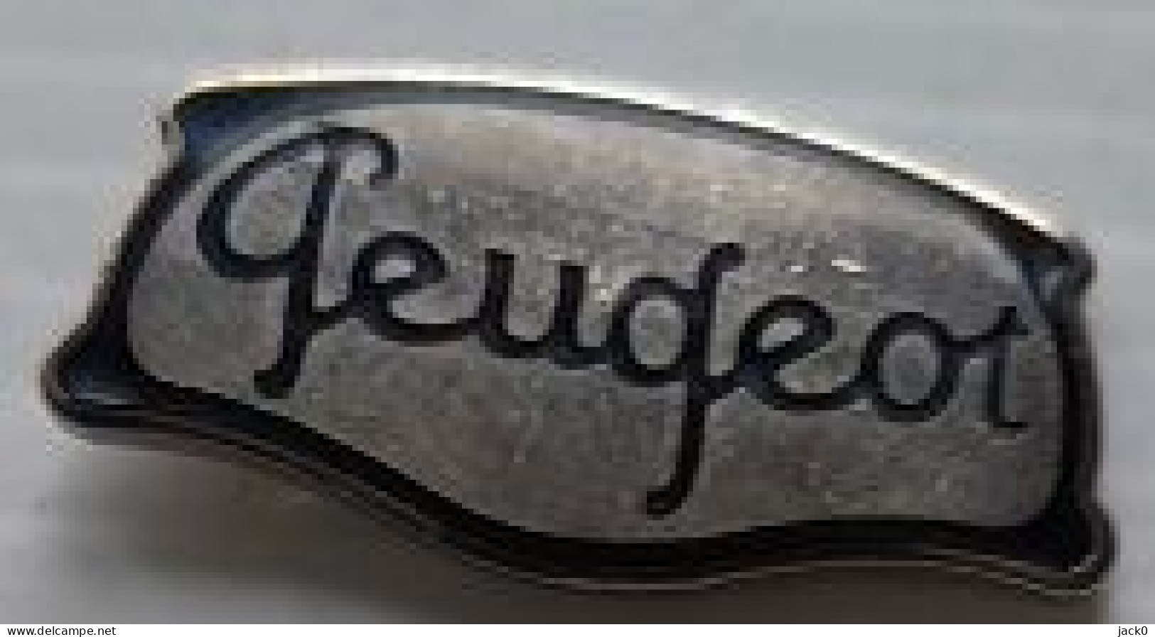 Pin' S  Argenté  Automobiles  PEUGEOT  Verso  Signé  DIMO  N° : 1783 - Peugeot