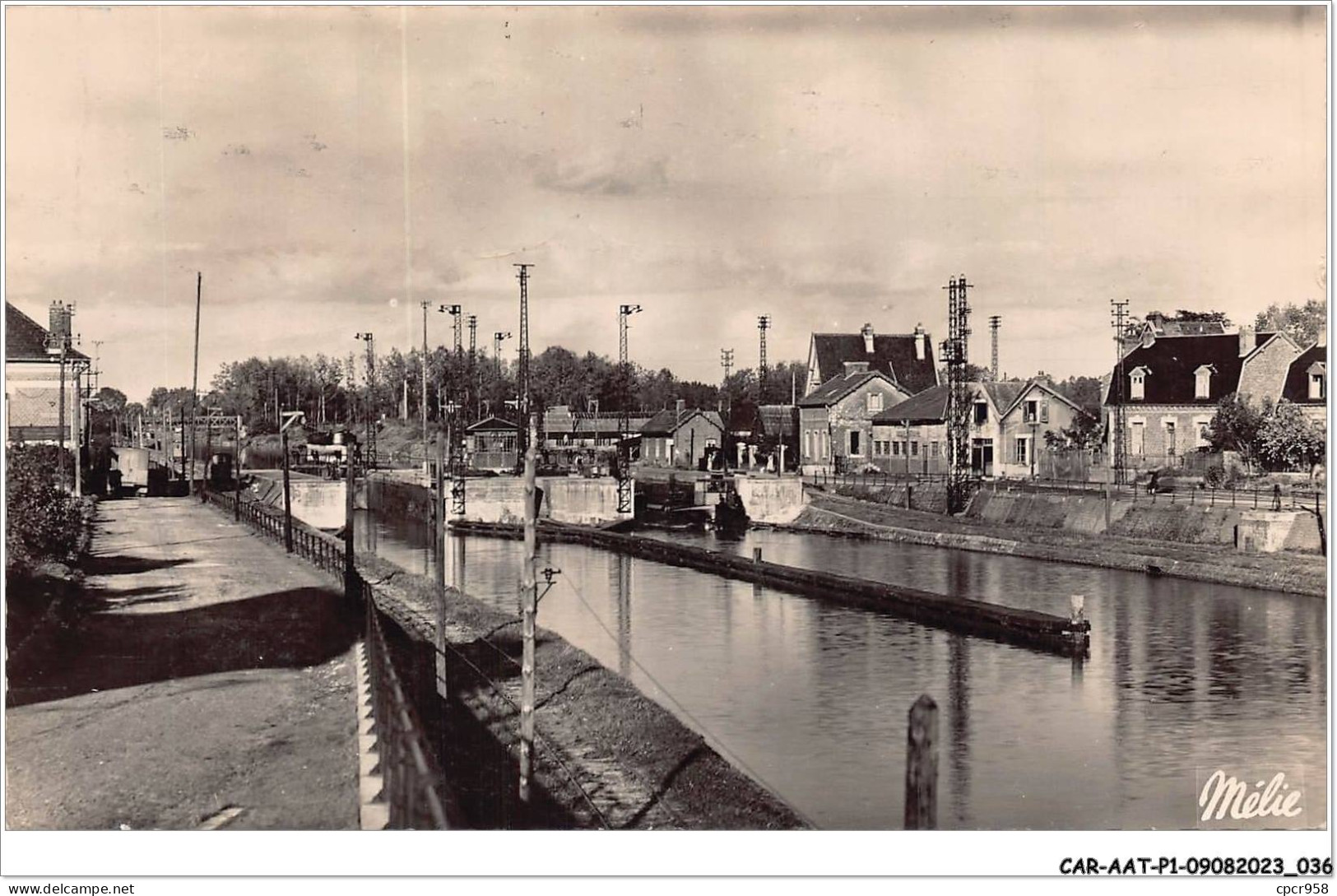 CAR-AATP1-02-0019 - CHAUNY - L'ecluse Du Canal - Chauny