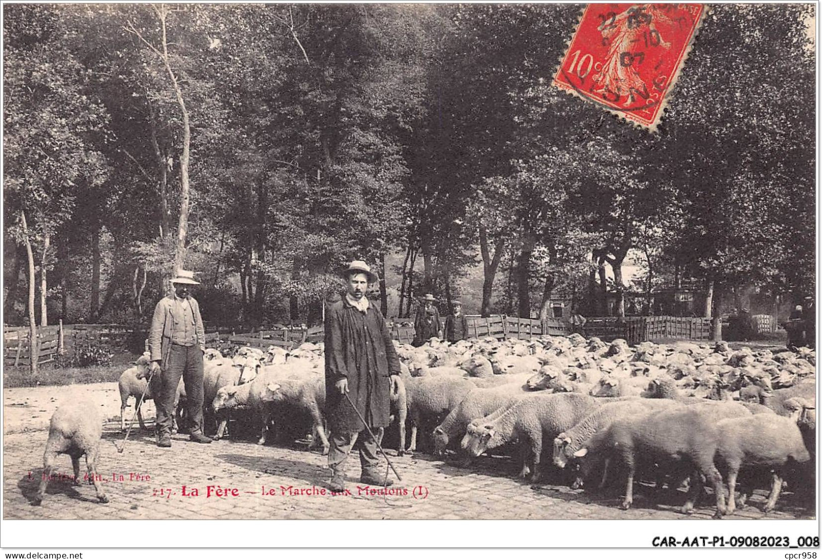 CAR-AATP1-02-0005 - LA FERE - La Marche Aux Moutons - Fere En Tardenois
