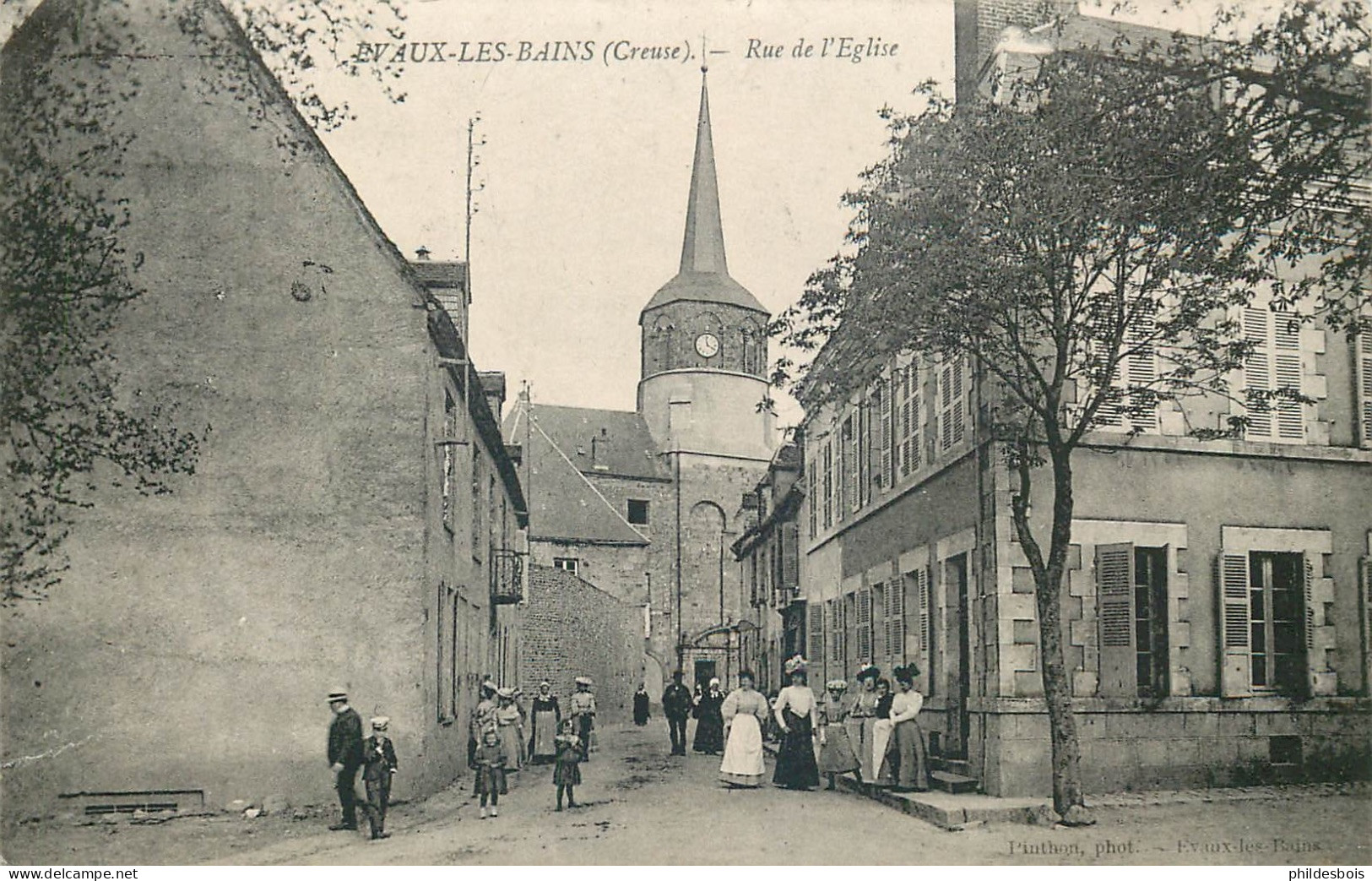 CREUSE  EVAUX LES BAINS   Rue De L'église - Evaux Les Bains